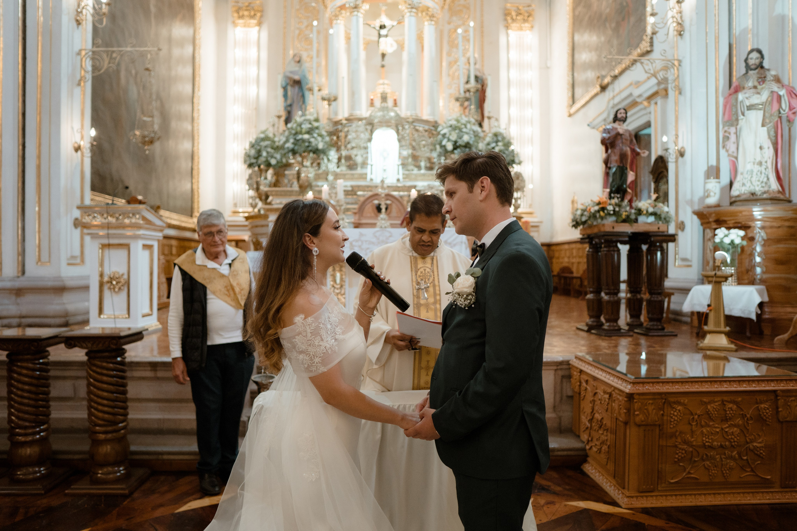 Jorge y Liliana. TWO MILLIMETERS