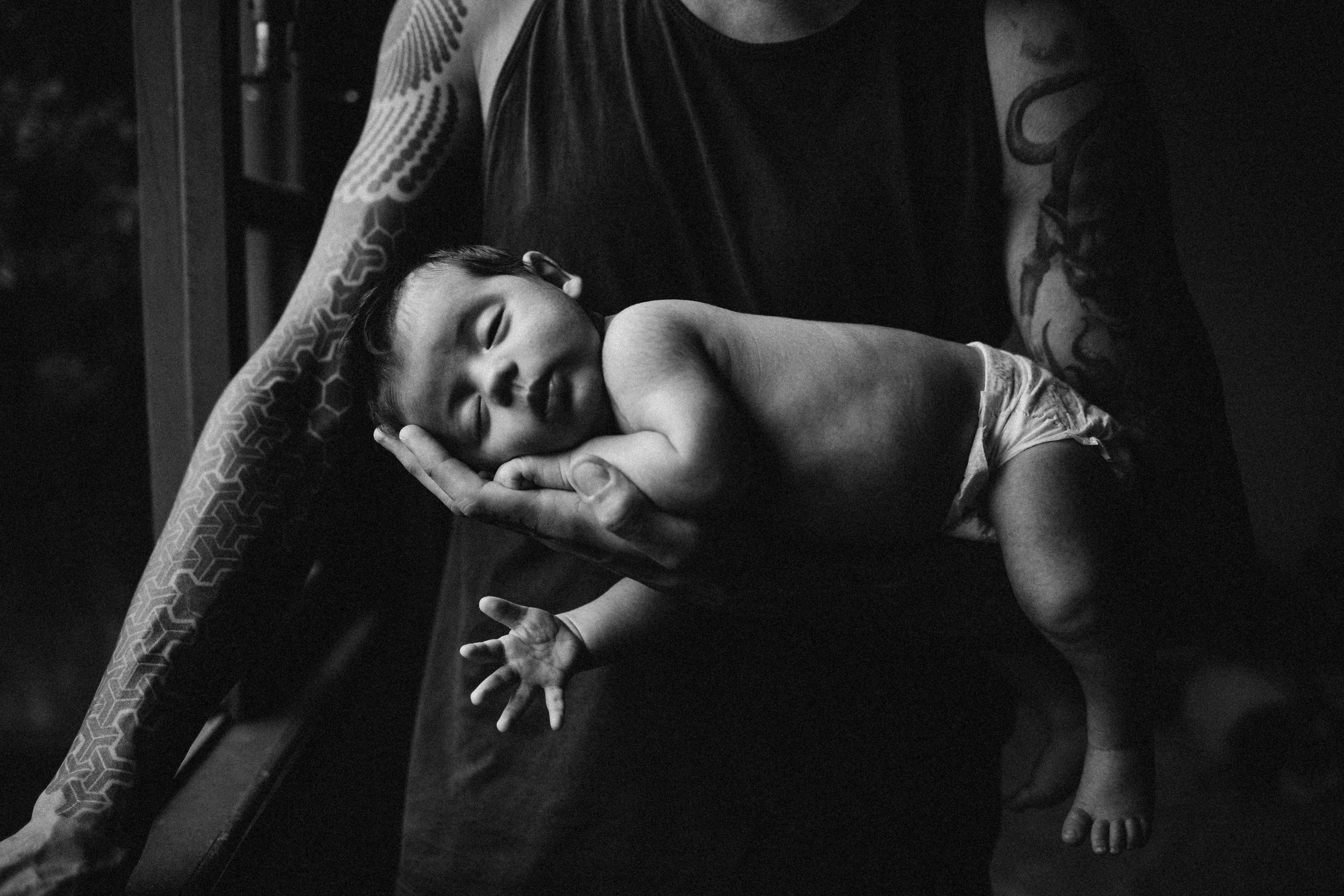 Luca’s 1 month. Fotografa documental de familia e nascimento em Florianópolis SC Daria Ermolaev