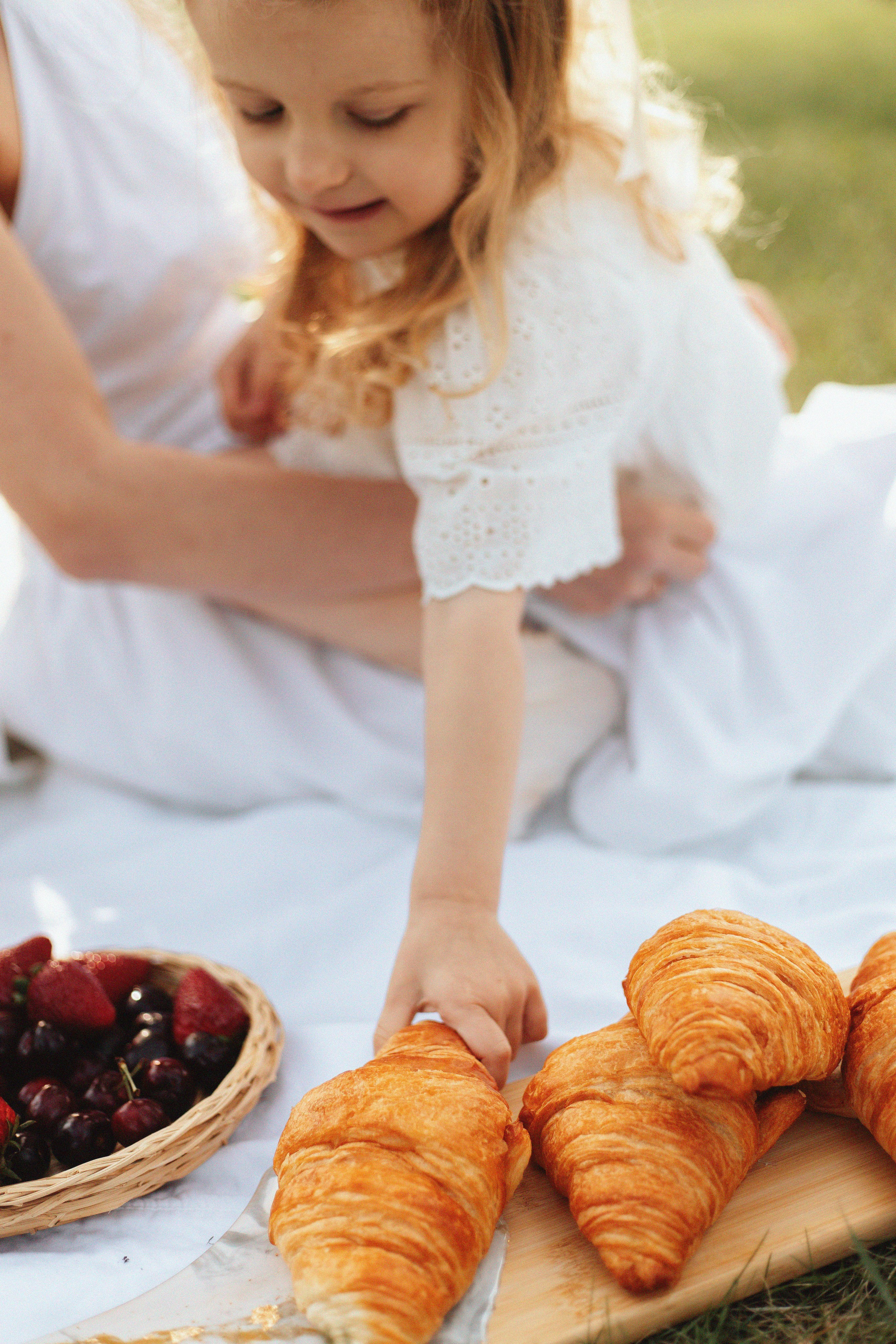 Mother & daughter story. Photographer Elvira Hryshchenko