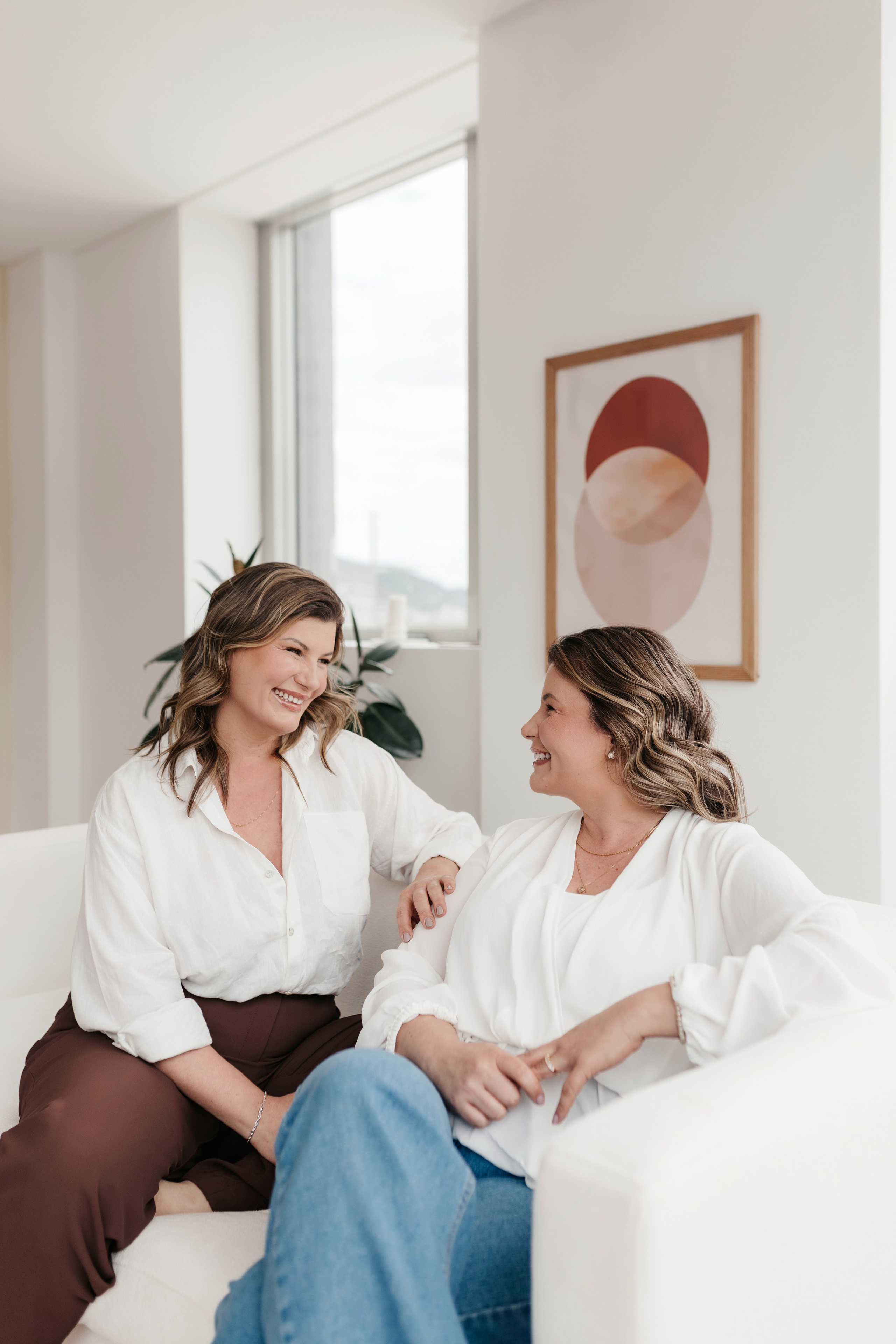 ADELE & ALINE | DENTISTAS. Coraafotografia.com