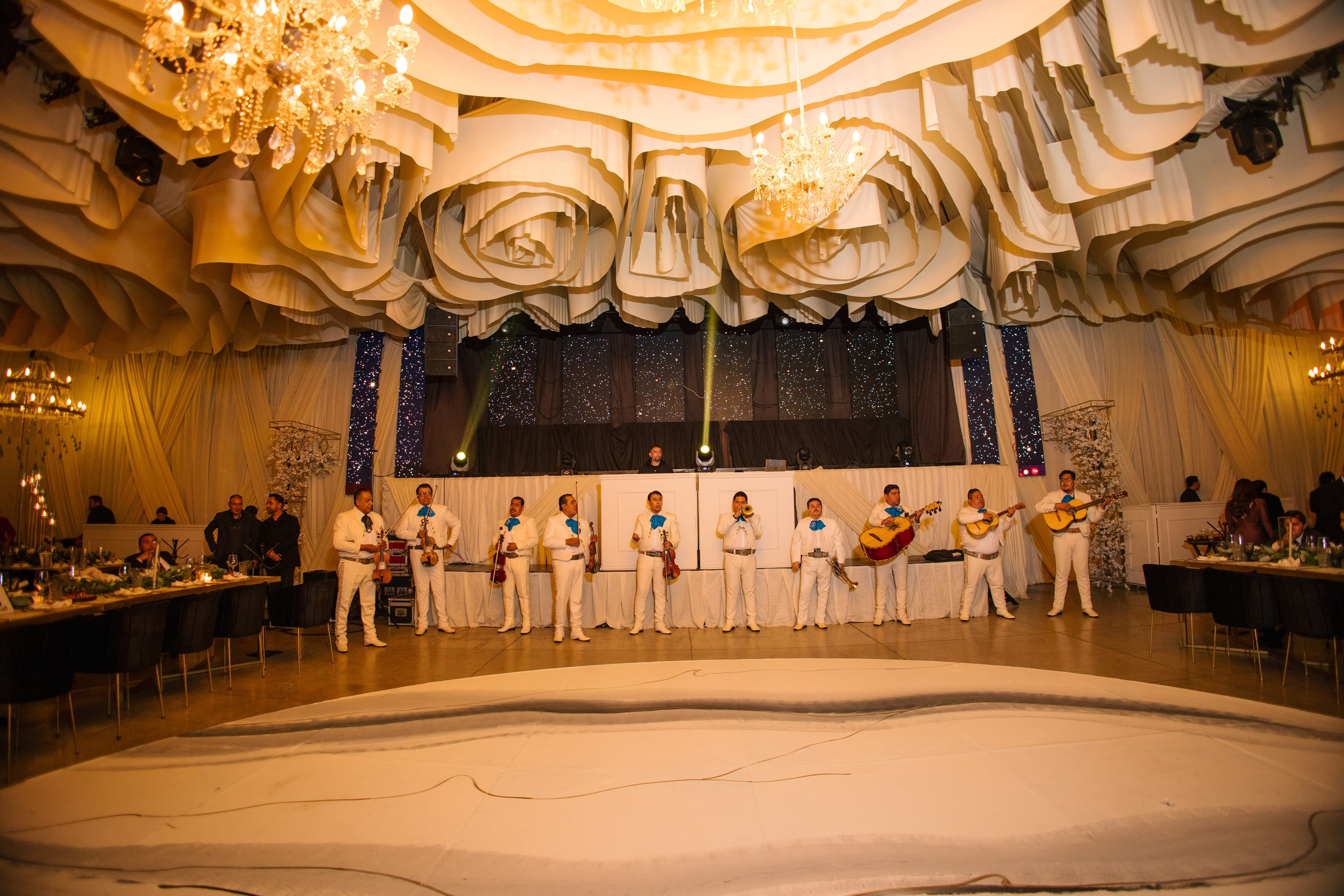 Alejandra y Salvador. Wedding Photographer Ruth Preciado