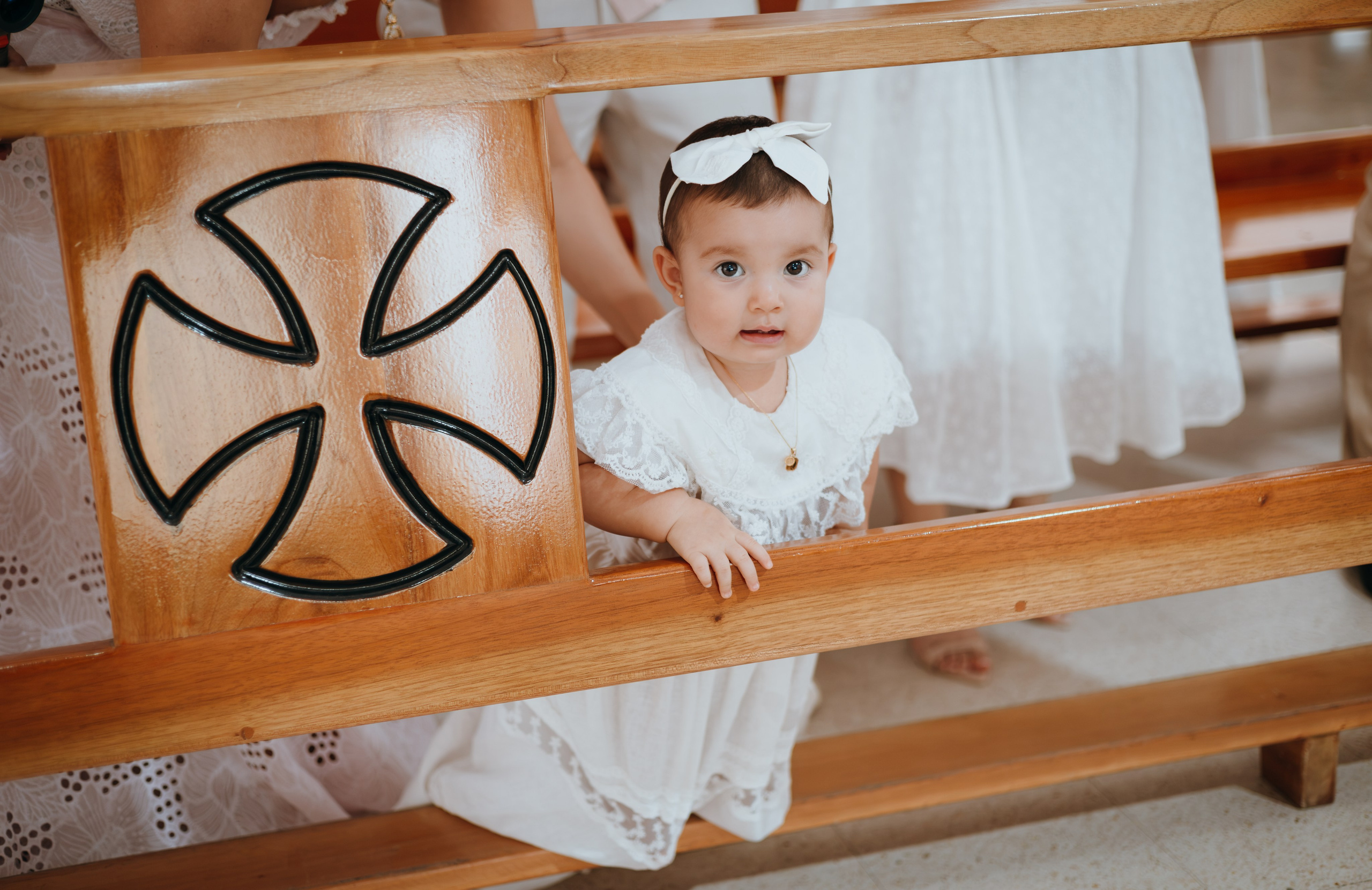 BAUTIZO MARIA PAZ. Milena Maro Fotografía: estudio profesional en Acacías, Meta. Retrato familiar, infantil, maternas, eventos y empresas