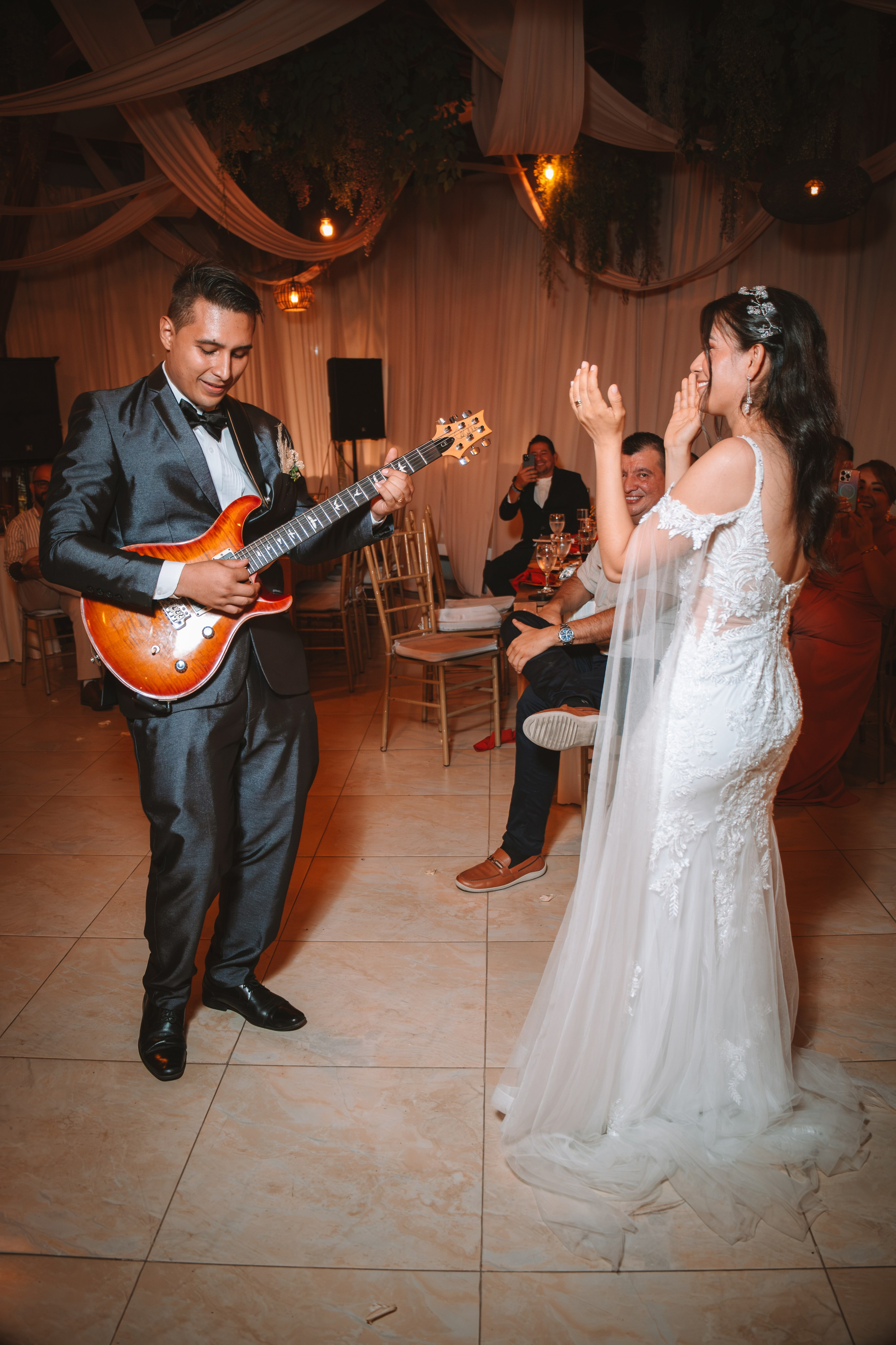 BODA MANU & MARI. Milena Maro Fotografía: estudio profesional en Acacías, Meta. Retrato familiar, infantil, maternas, eventos y empresas