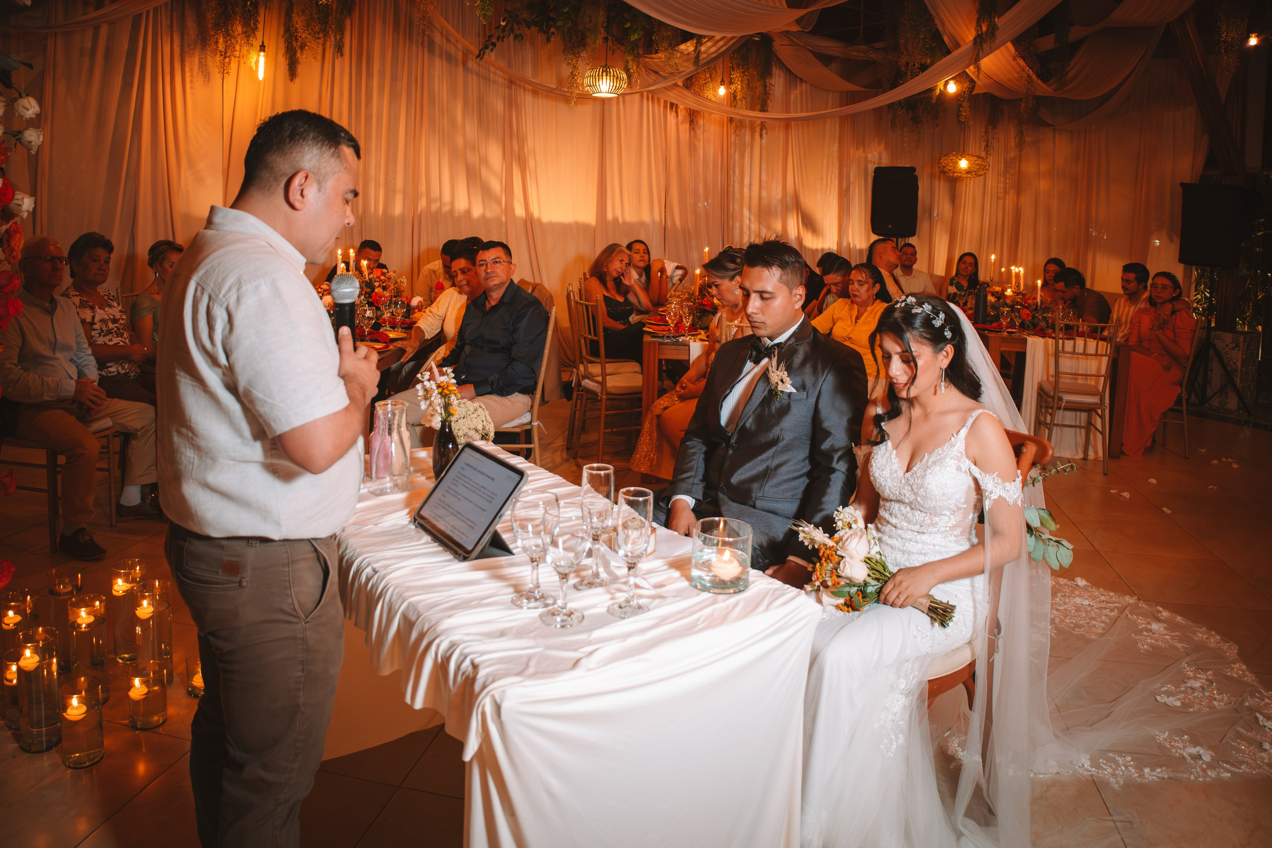 BODA MANU & MARI. Milena Maro Fotografía: estudio profesional en Acacías, Meta. Retrato familiar, infantil, maternas, eventos y empresas