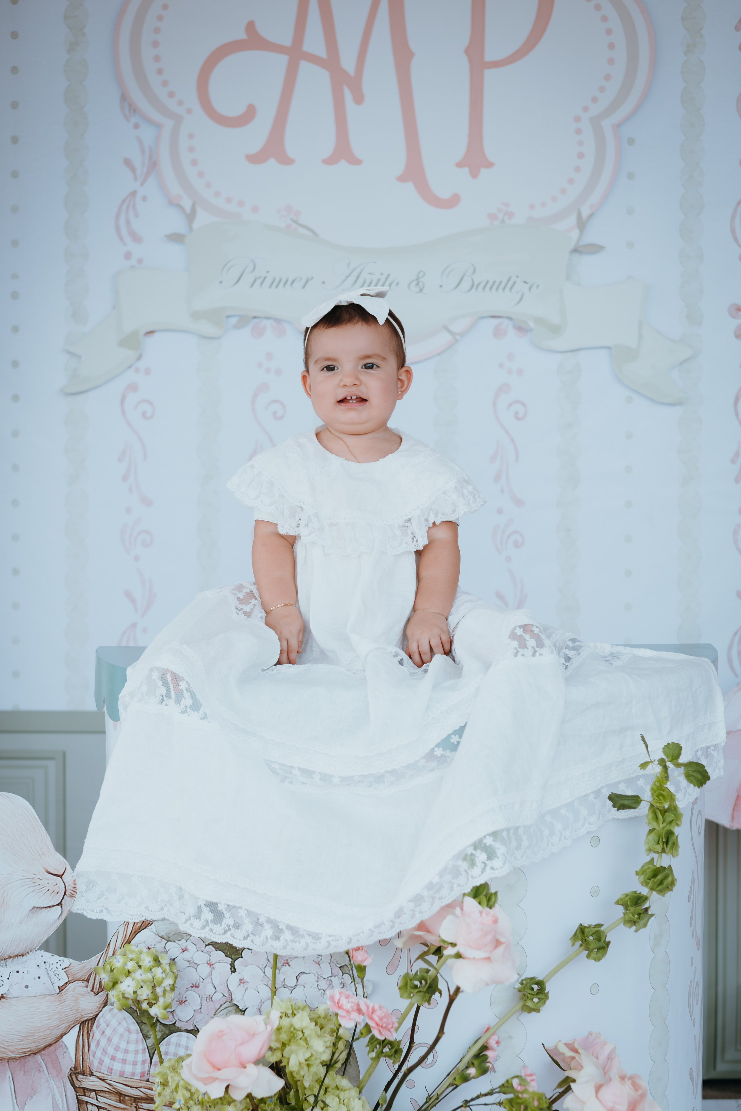 BAUTIZO MARIA PAZ. Milena Maro Fotografía: estudio profesional en Acacías, Meta. Retrato familiar, infantil, maternas, eventos y empresas