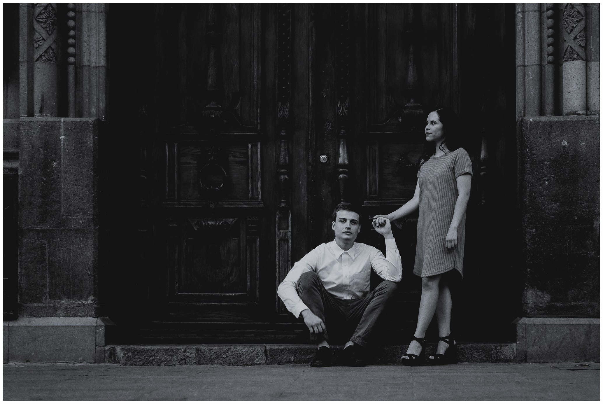 Andrea y Jordan: Sesión de pareja en centro historico de San Luis Potosí. Fotógrafo de bodas