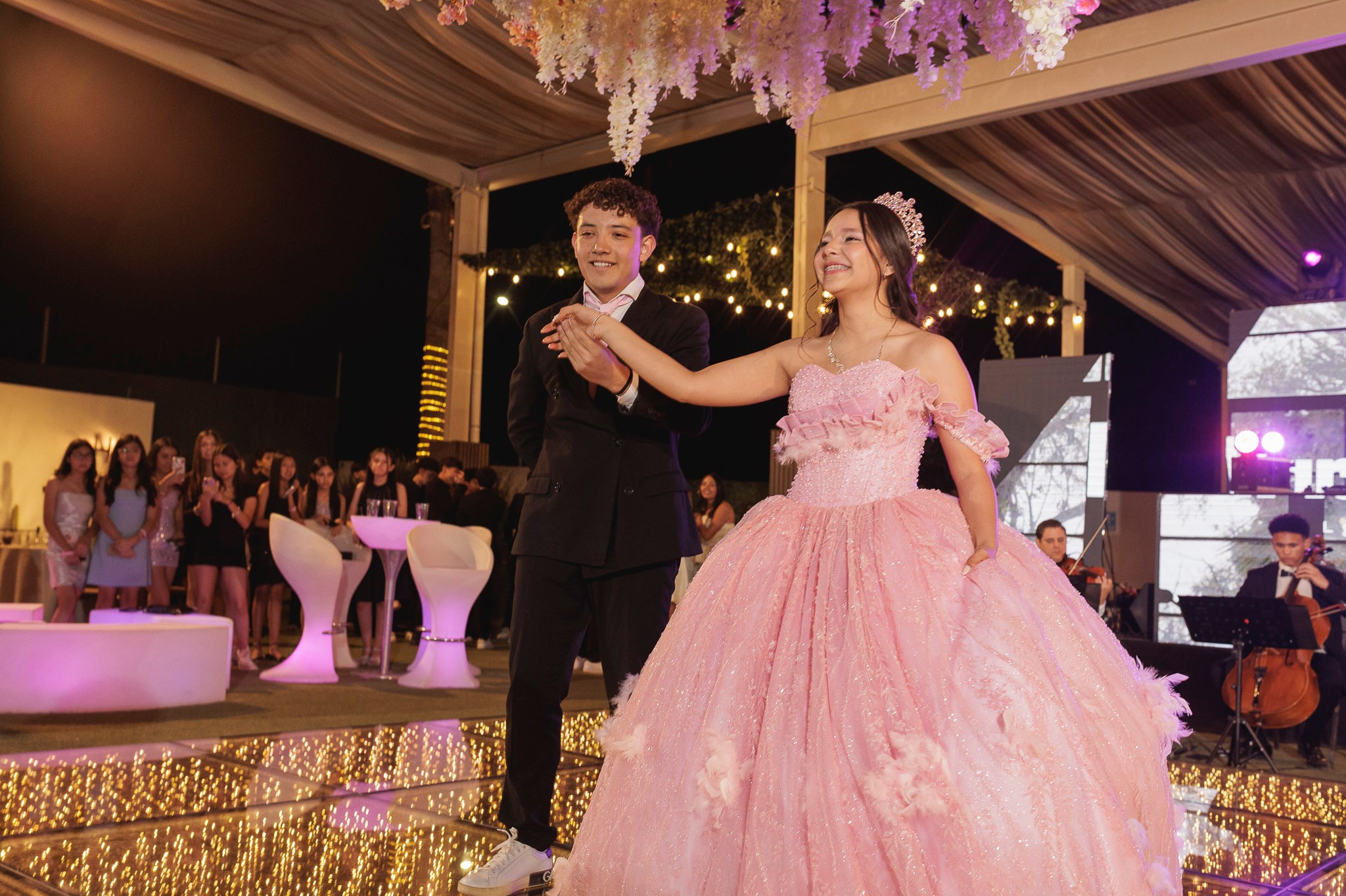 María Regina XV — Una noche escrita en sueños. Lg Fotografia