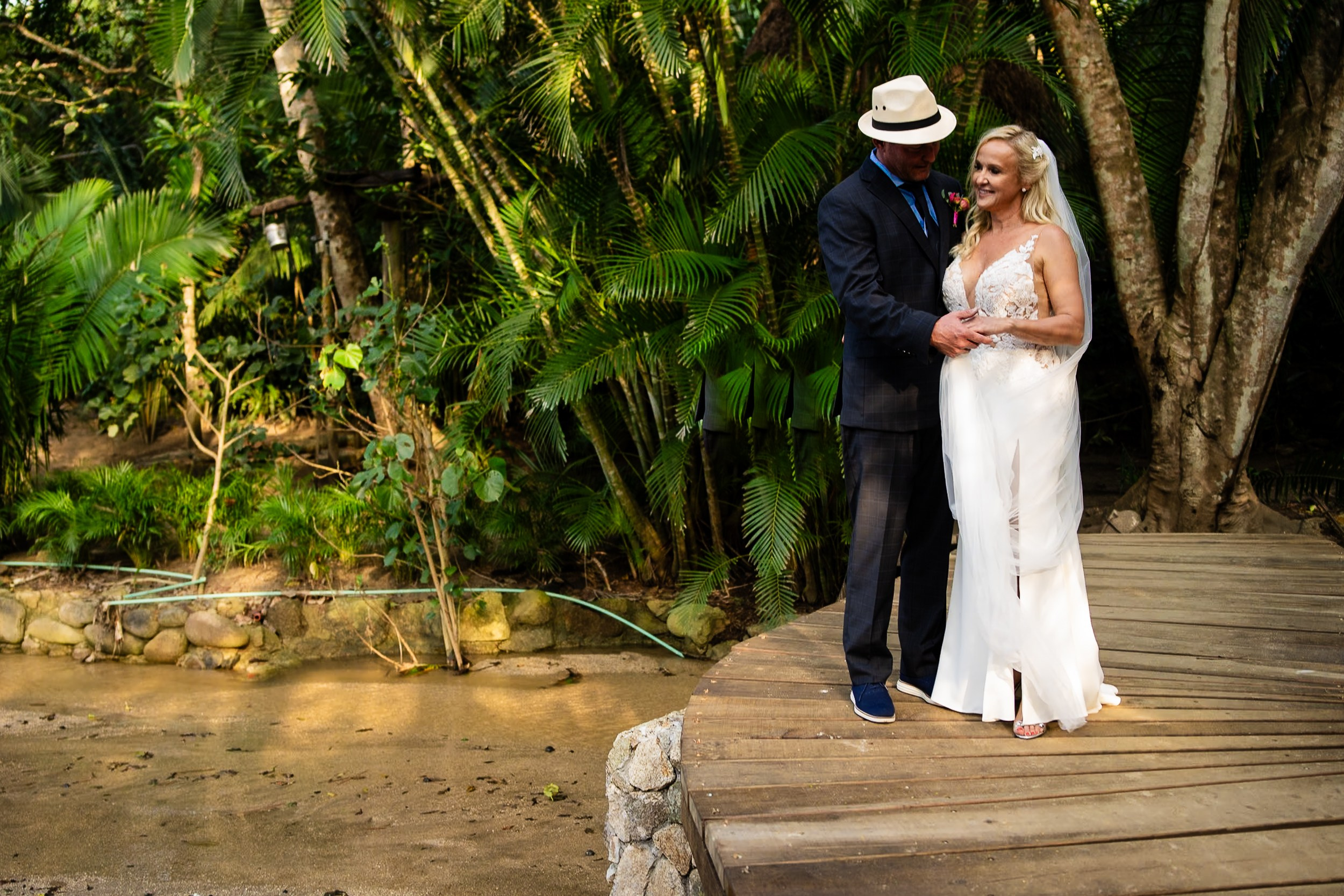 Aggie & Brian. Fotografía de Bodas Profesionales en Puerto Vallarta y Riviera Nayarit