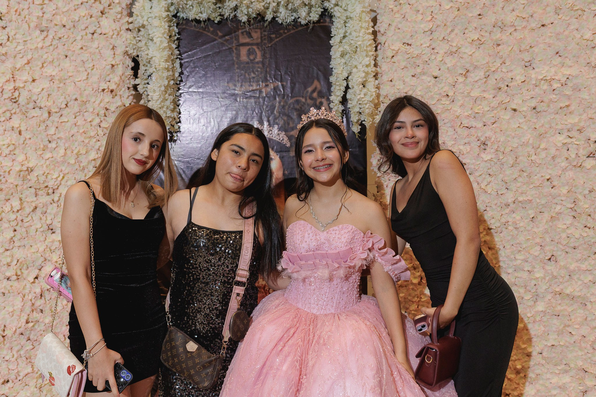María Regina XV — Una noche escrita en sueños. Lg Fotografia