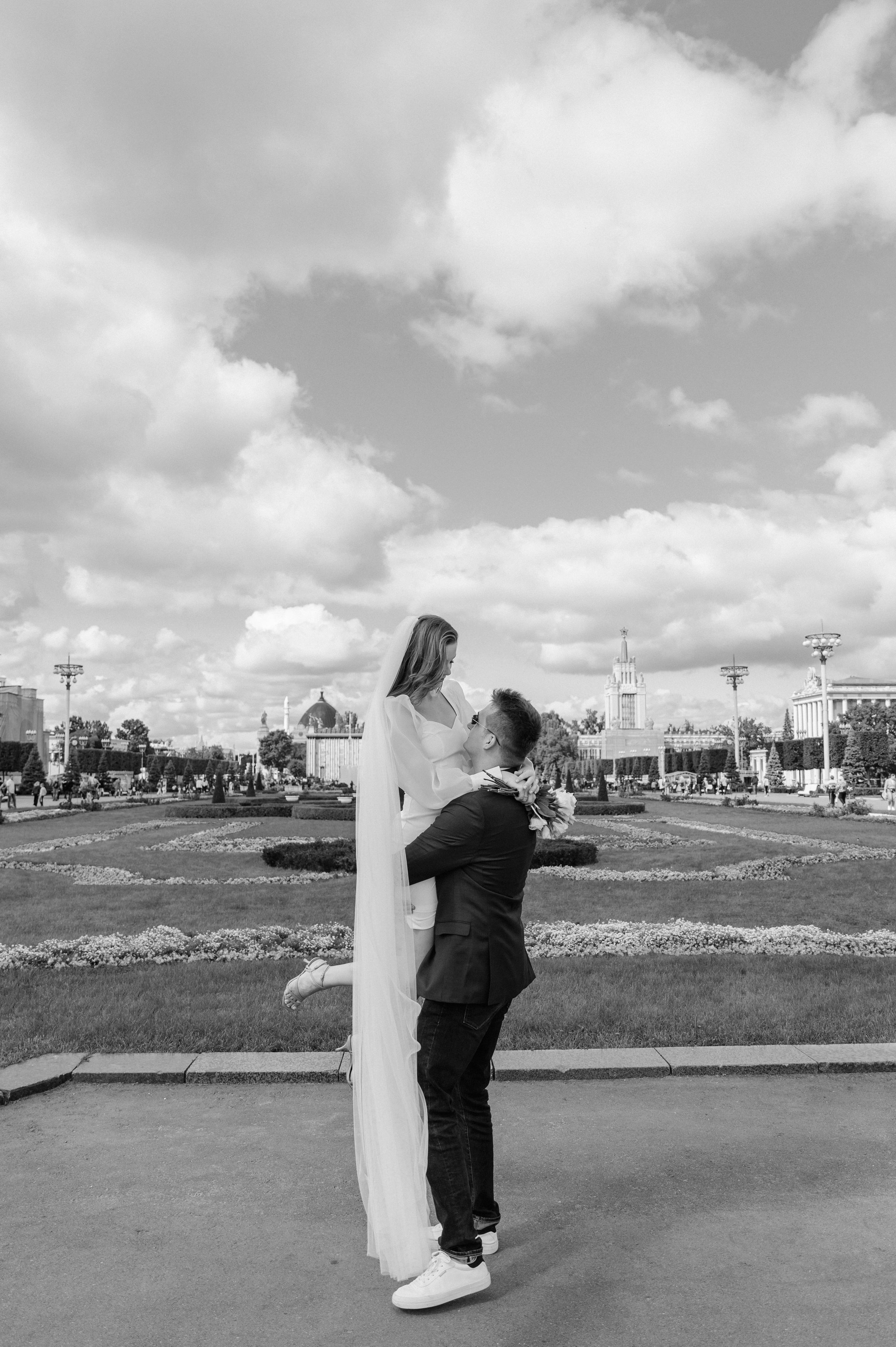 Victoria and German. Photographer and Blogger Europe/Asia Nika Stoma