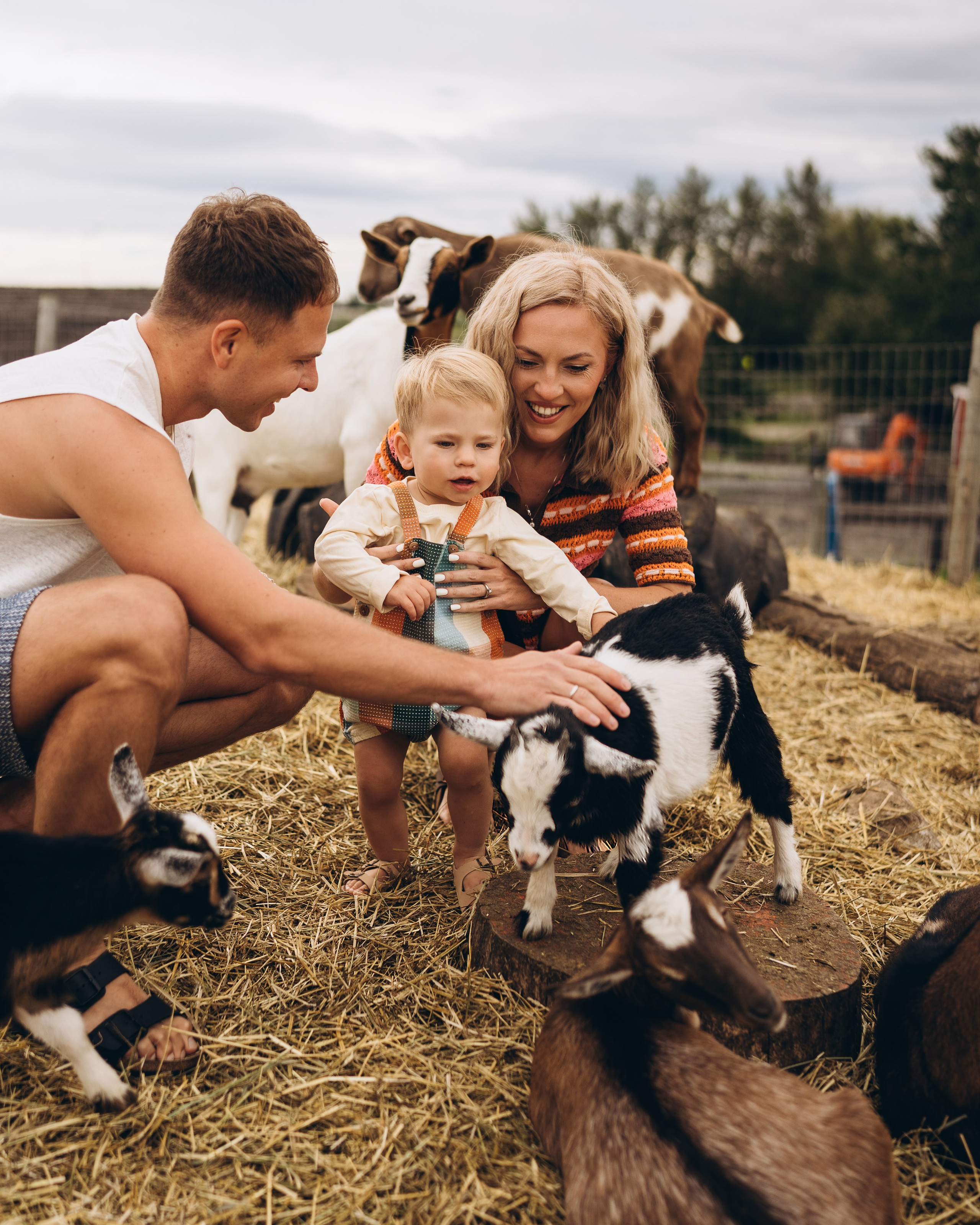 Roksolana & fam. Calgary Wedding & Lifestyle Photographer — Yevhen Polishchuk