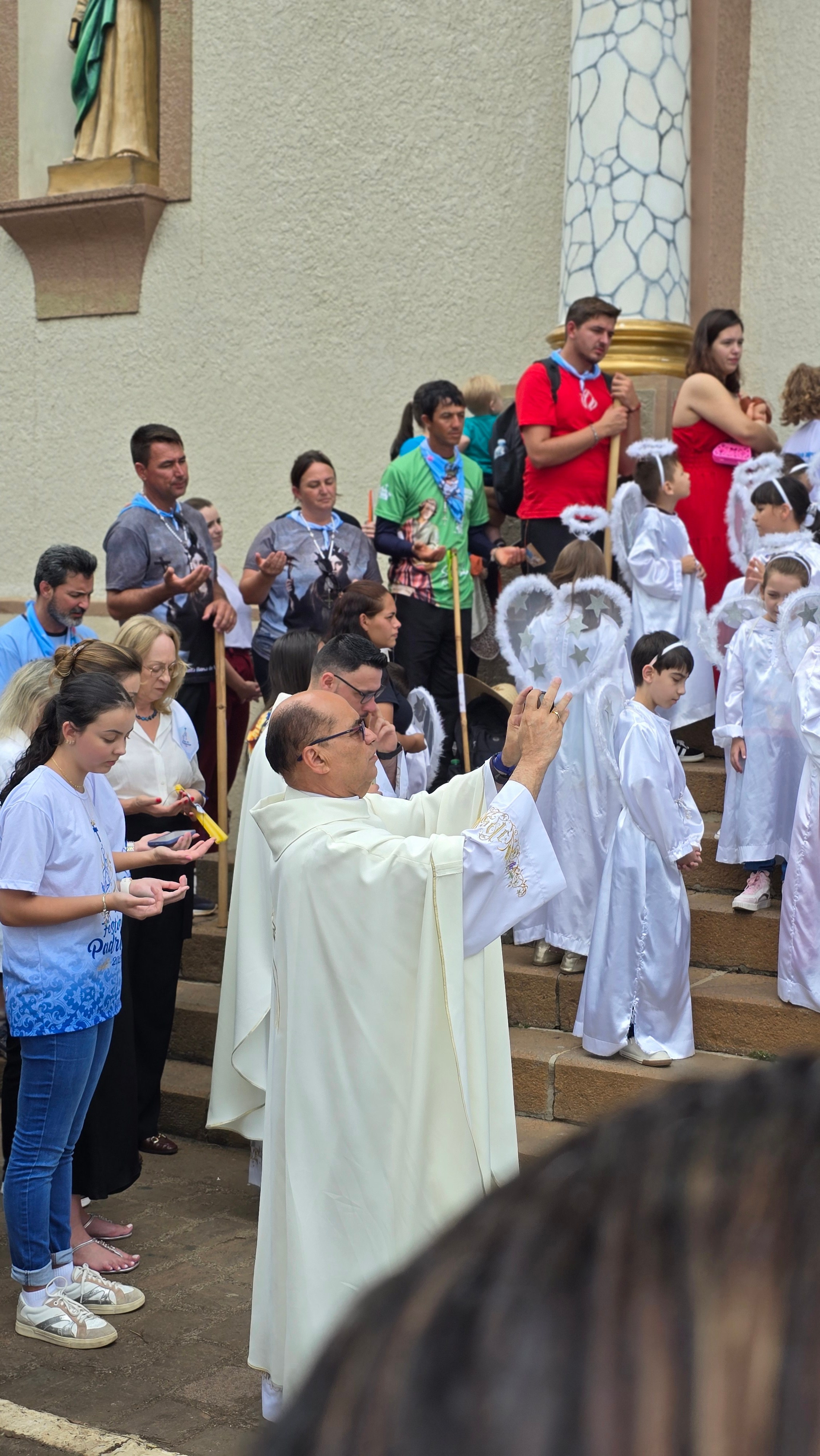 Peregrinação Nossa Senhora de Belém. Fotografia e Filmagem Handa Produções