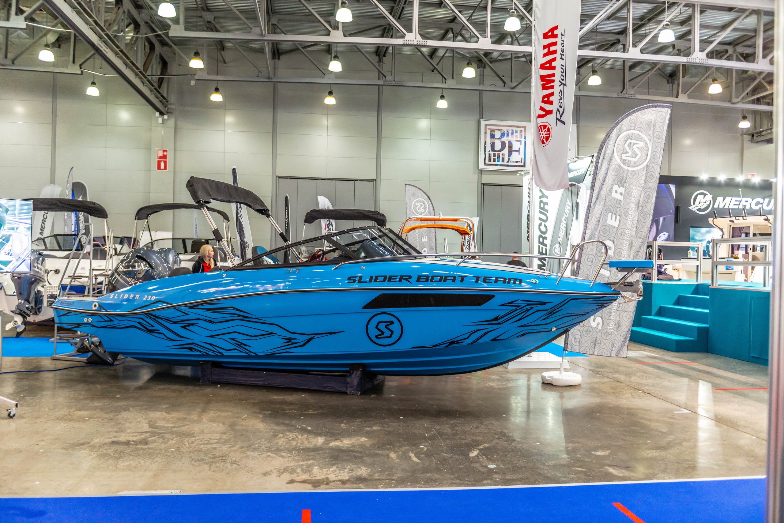 Фотосъемка лодок на Moscow Boat Show 2022. PHOTOGRAPHER QUINTANA ROO