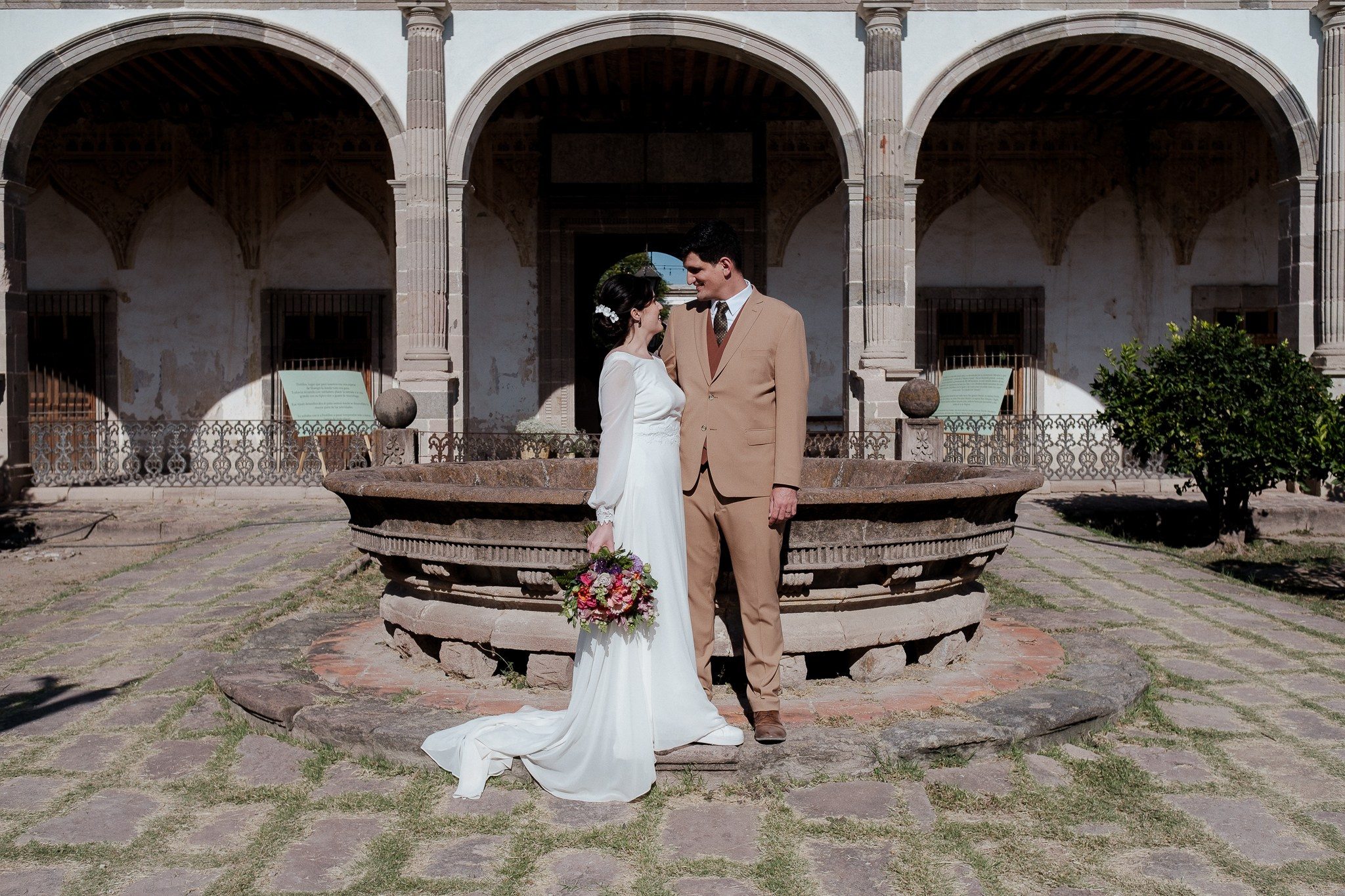 Carmen y Alfredo: Boda en hacienda de Peotillos. Fotógrafo de bodas
