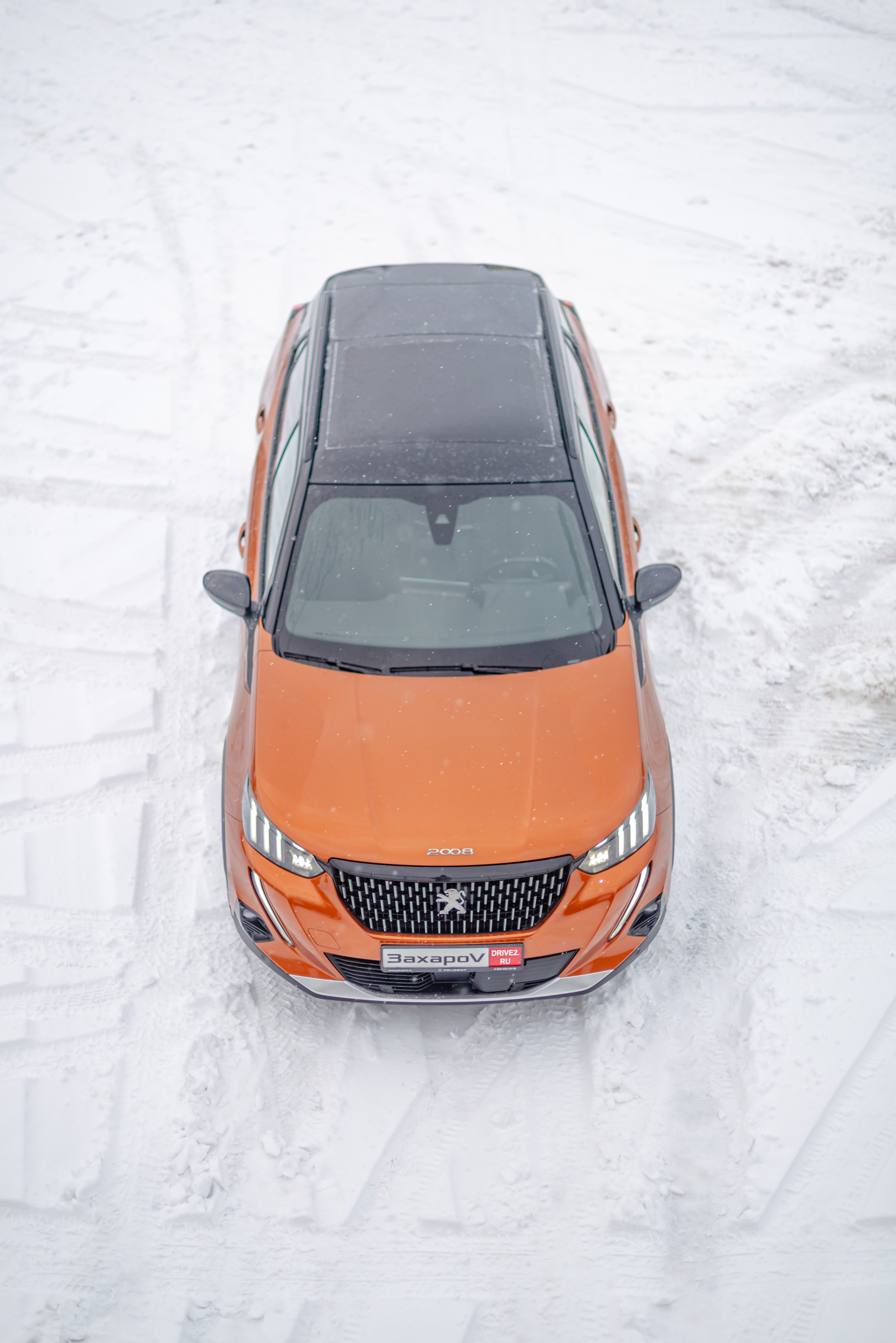 Фотосъемка автомобиля Peugeot 2008 GT. ФОТОГРАФ МЕКСИКА КИНТАНА-РОО