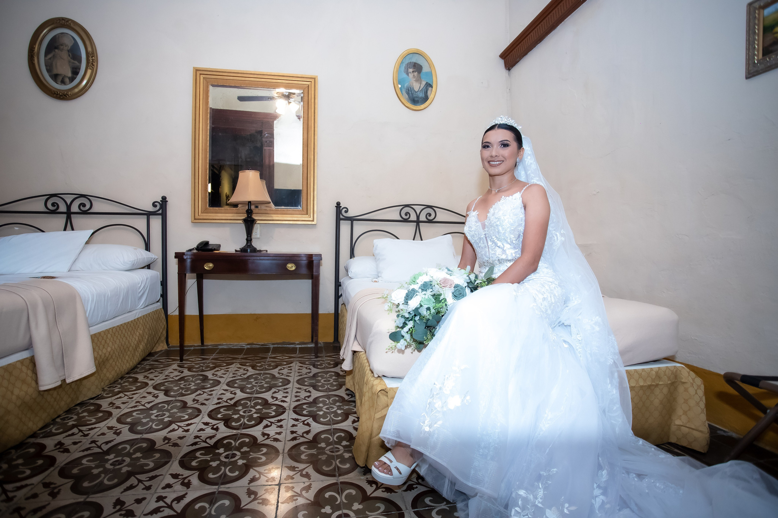 Delta & Cesar. Simón Enríquez Studio