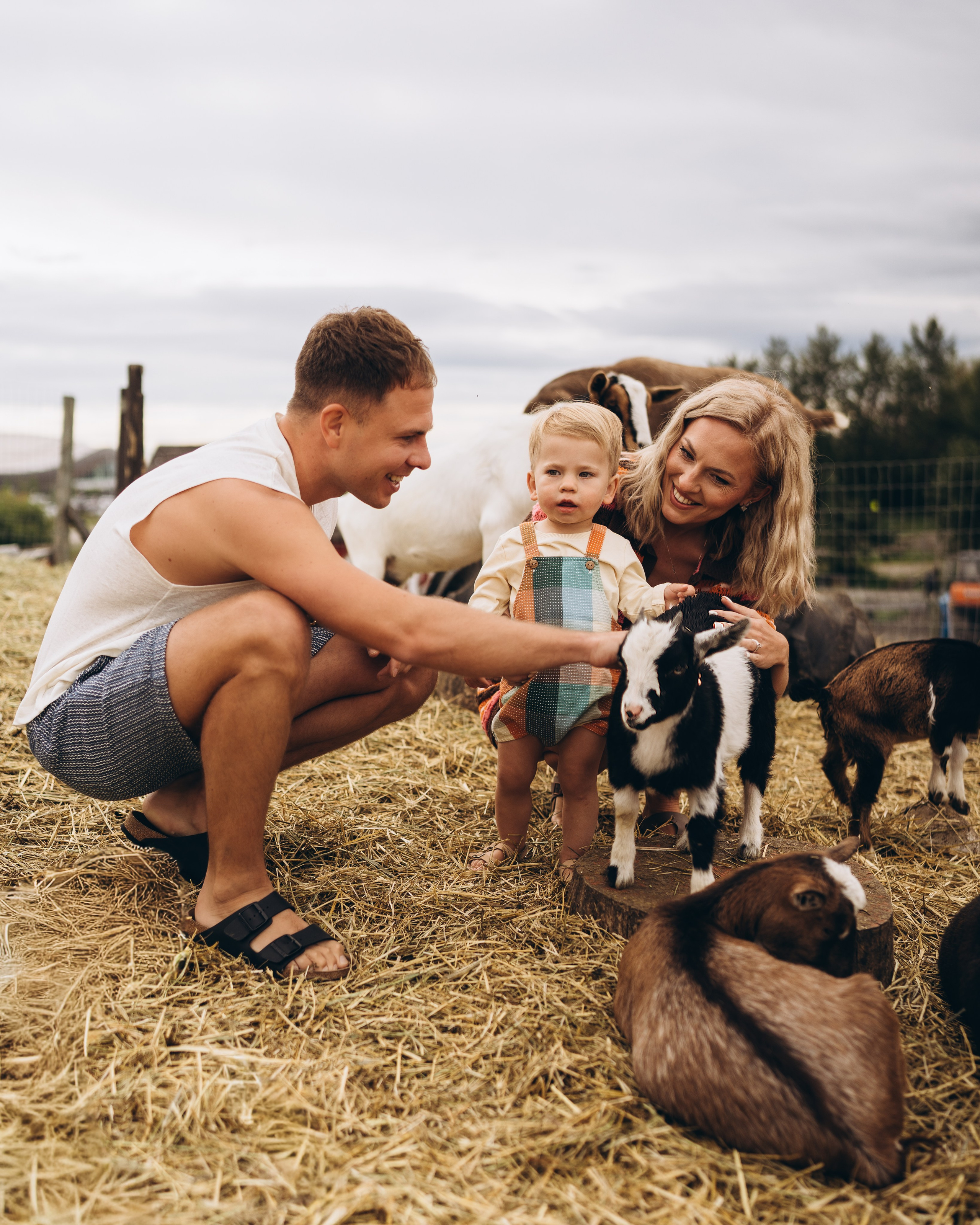 Roksolana & fam. Calgary Wedding & Lifestyle Photographer — Yevhen Polishchuk