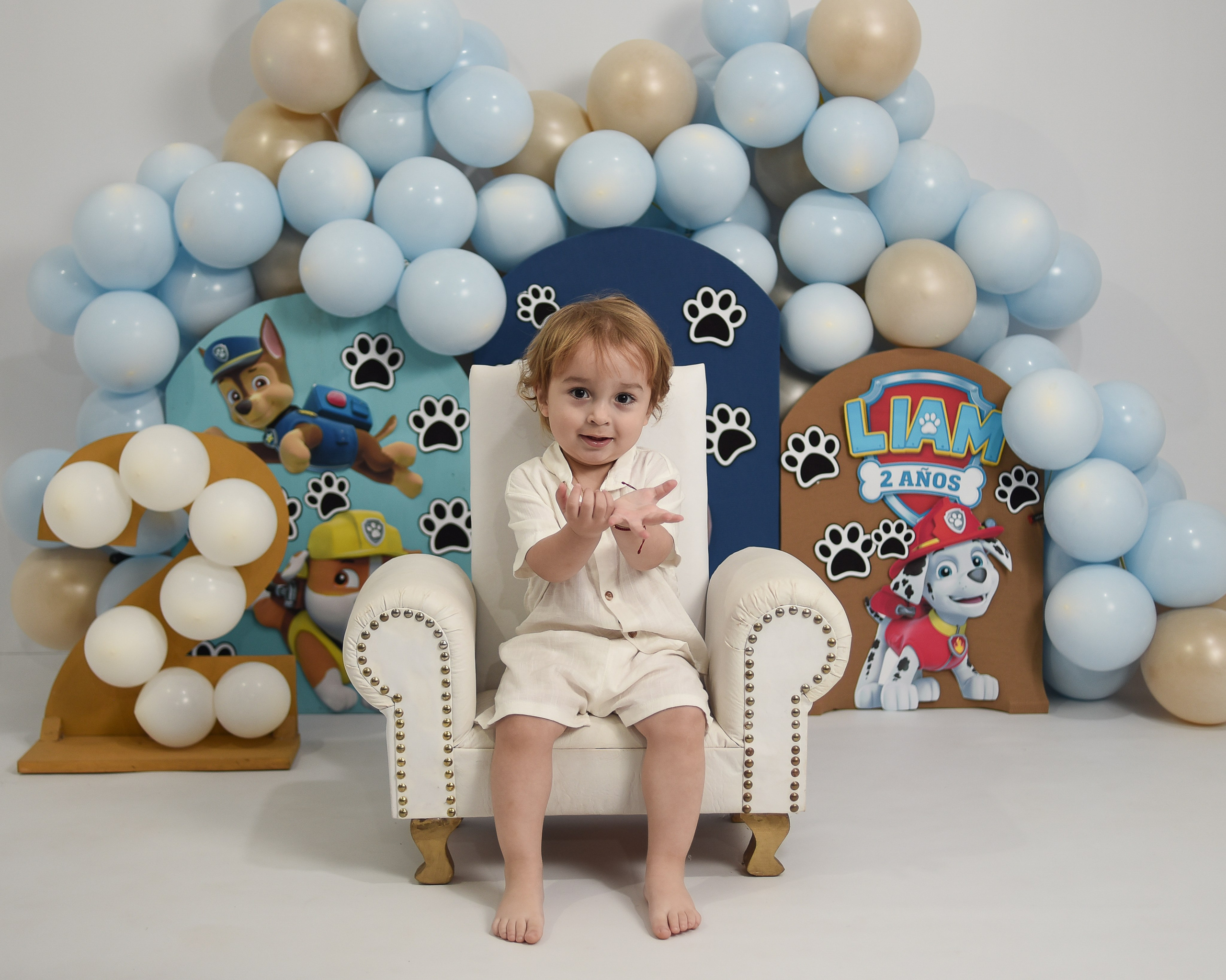 Liam 2do año. Temática Pou Patrol. Fotografo de casamiento en misiones y fotógrafo de familia  Posadas