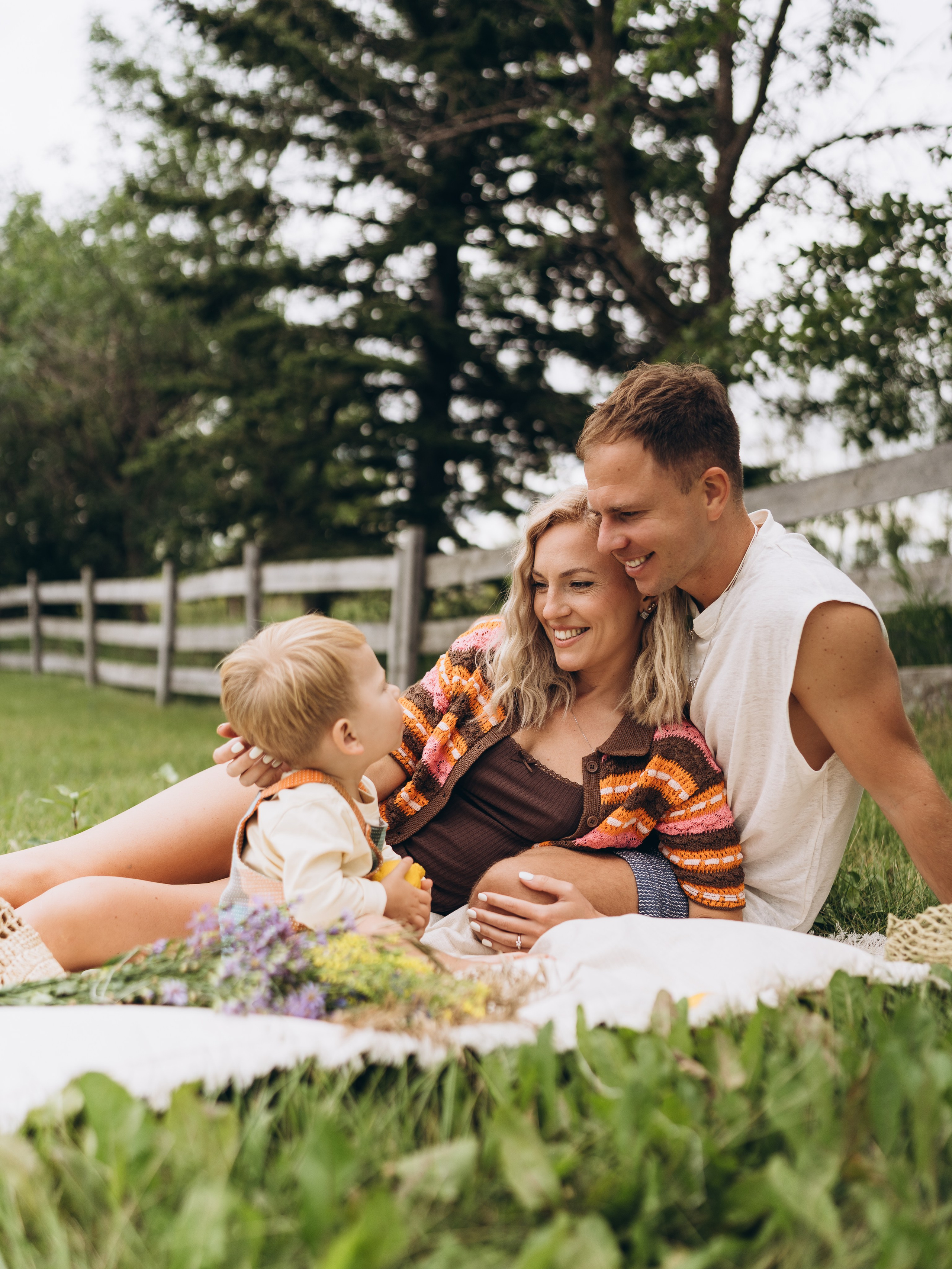 Roksolana & fam. Calgary Wedding & Lifestyle Photographer — Yevhen Polishchuk
