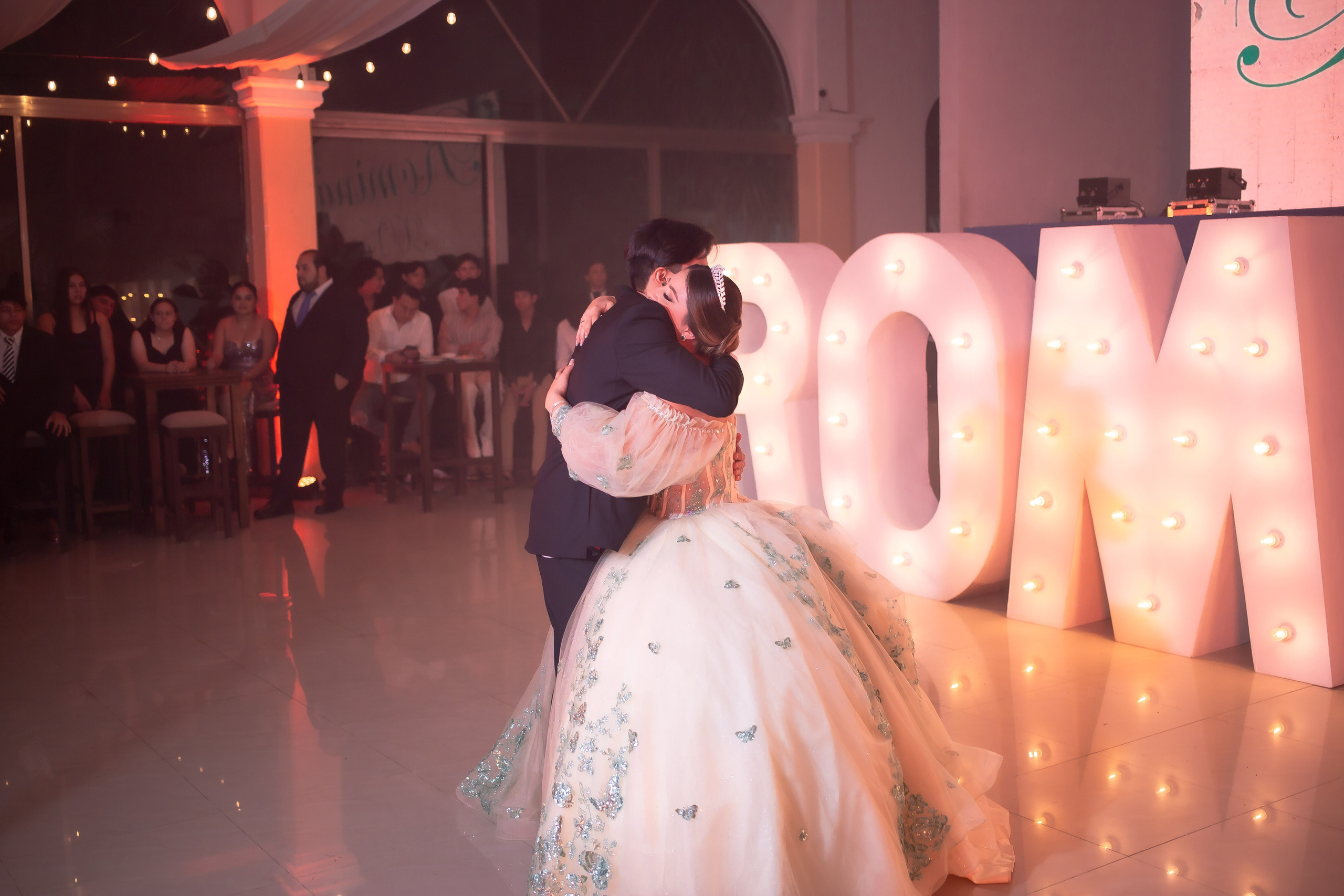 XV AÑOS ROMINA. Simón Enríquez Studio