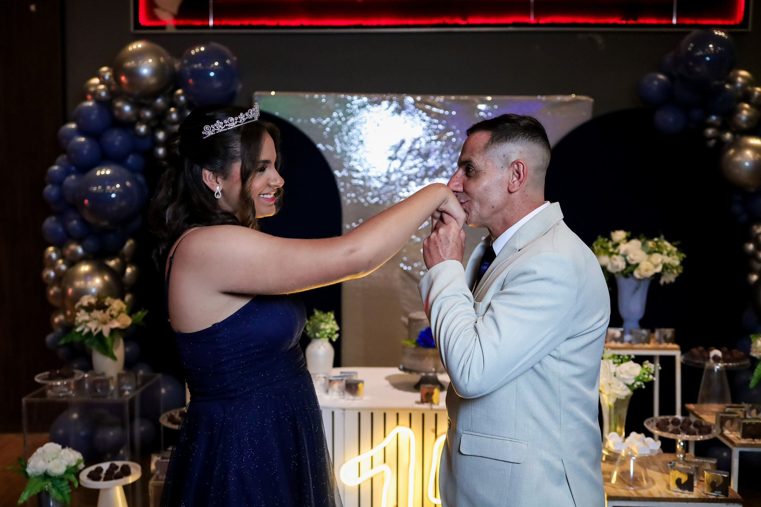 DEBUTANTES. Fotógrafo de momentos Sagrados