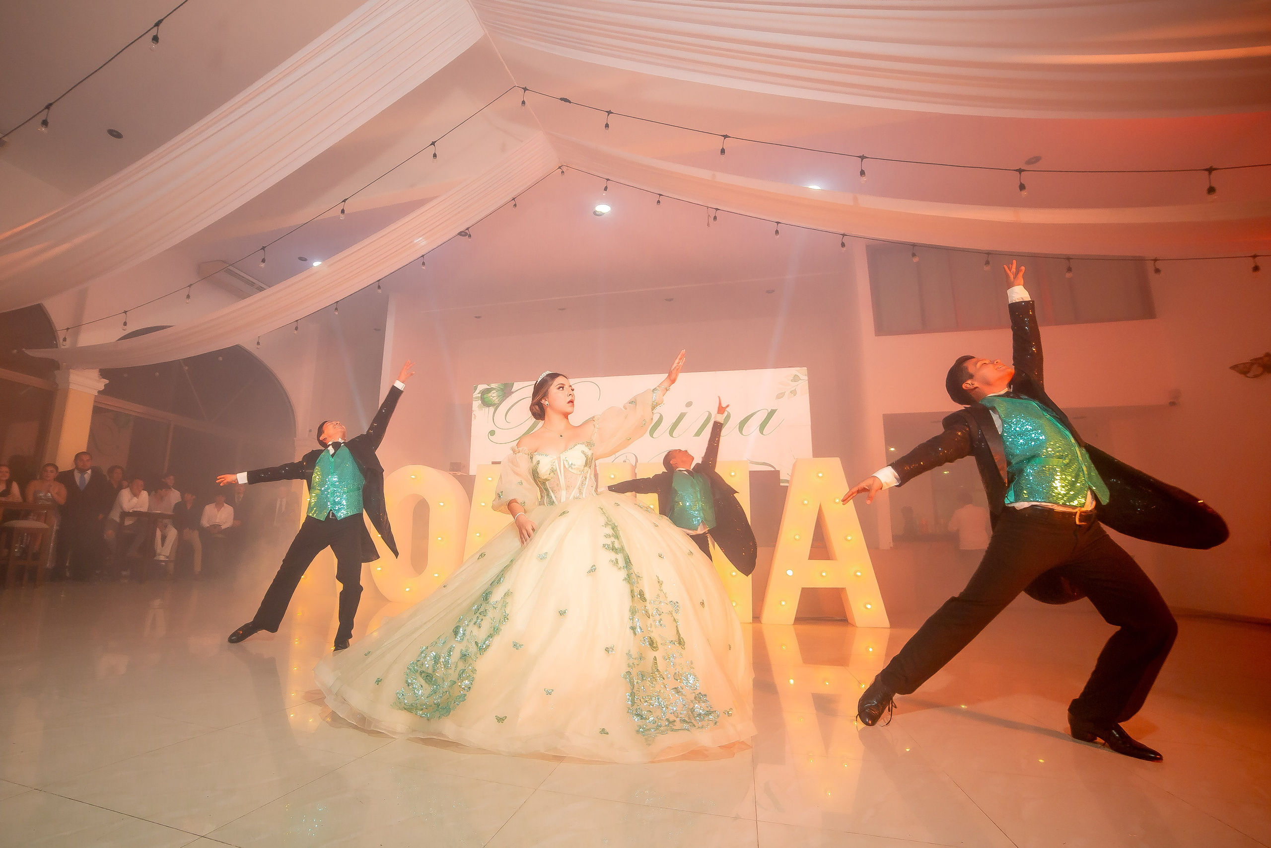 XV AÑOS ROMINA. Simón Enríquez Studio