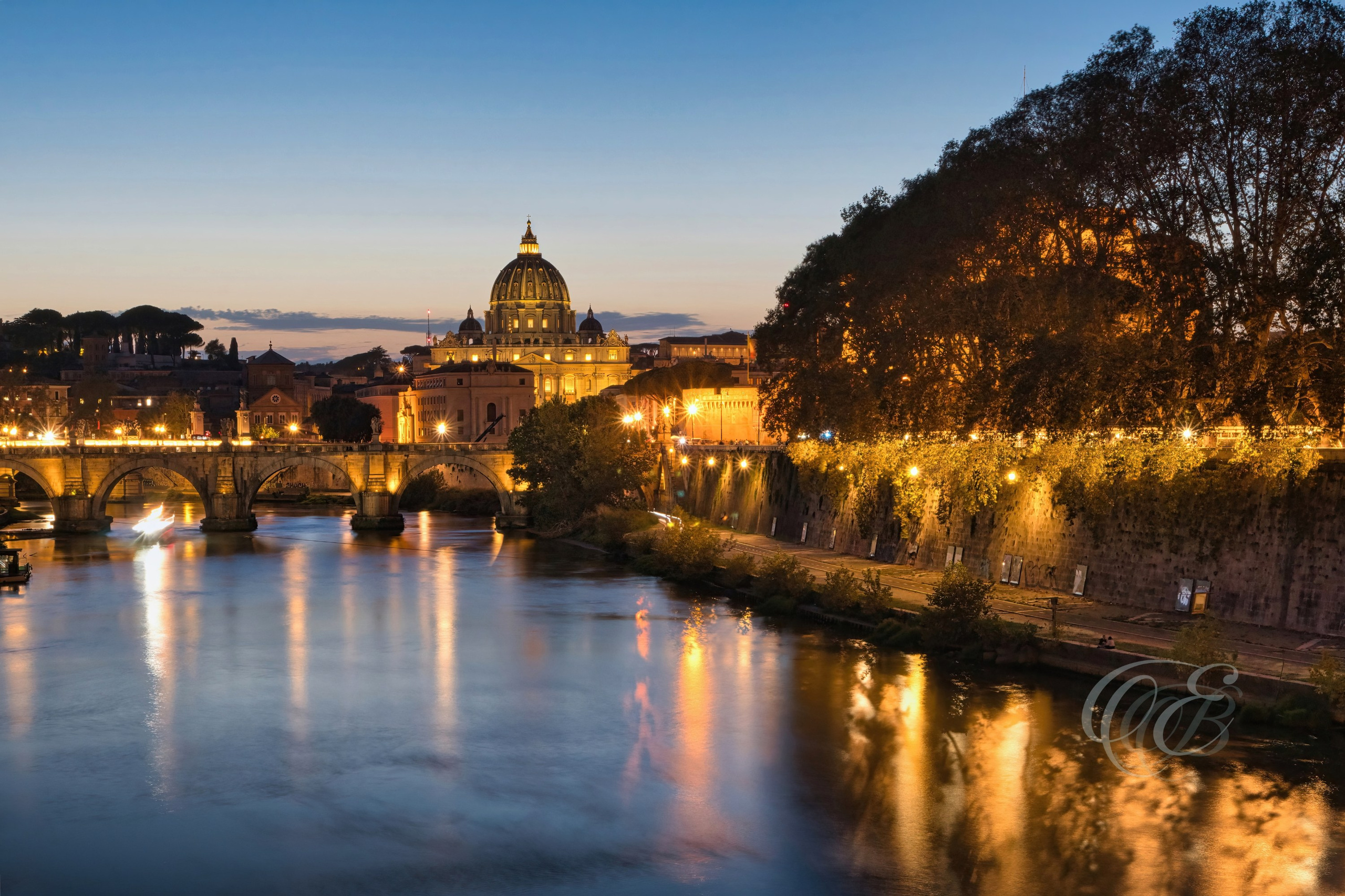 Rome, Italy – St. Peter’s Basilica at blue hour with illuminated dome and Vatican skyline against evening sky – Eduardo Bartoli Photography.