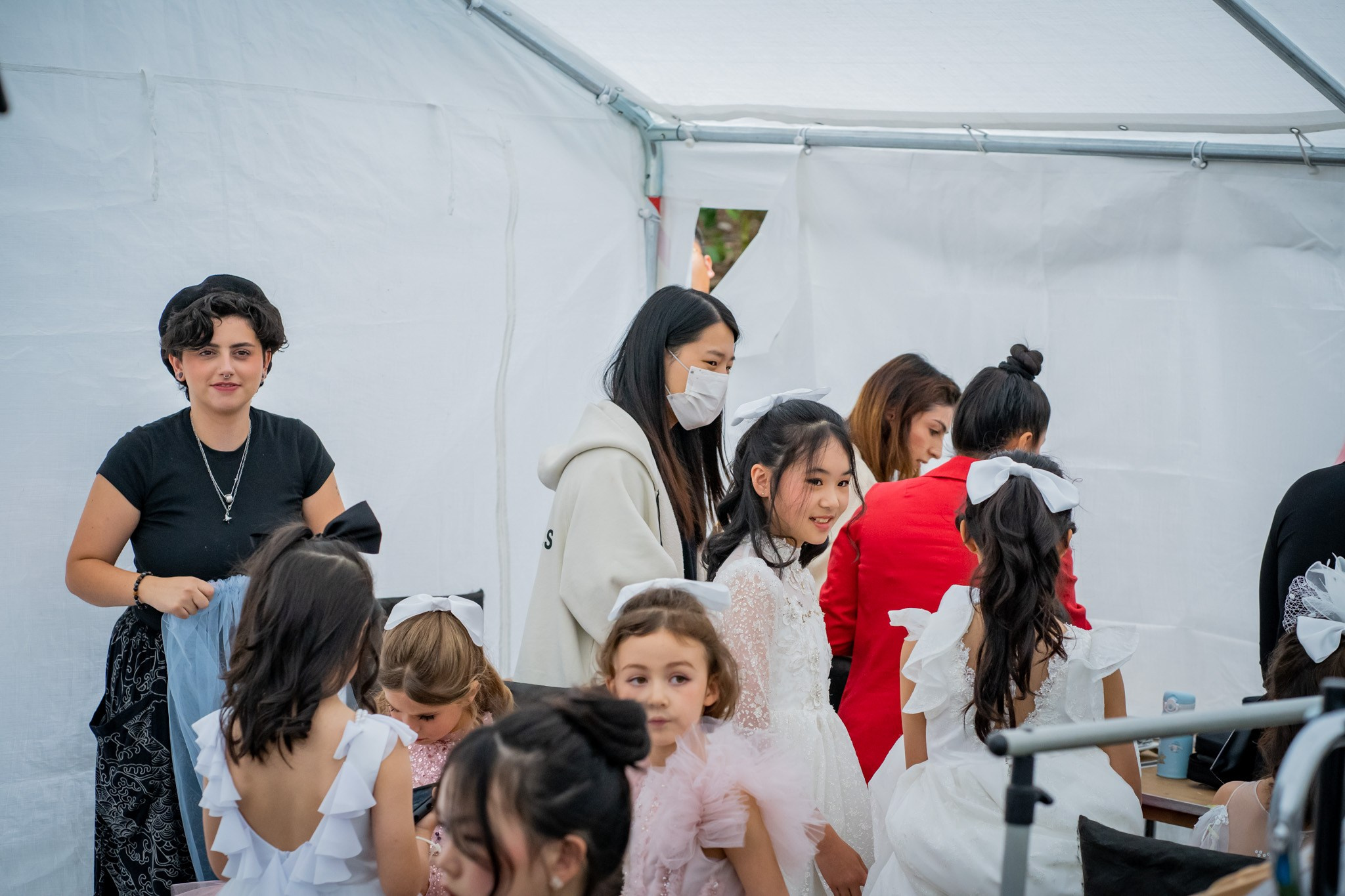 The blooms BTS. Vancouver Kids Photographer