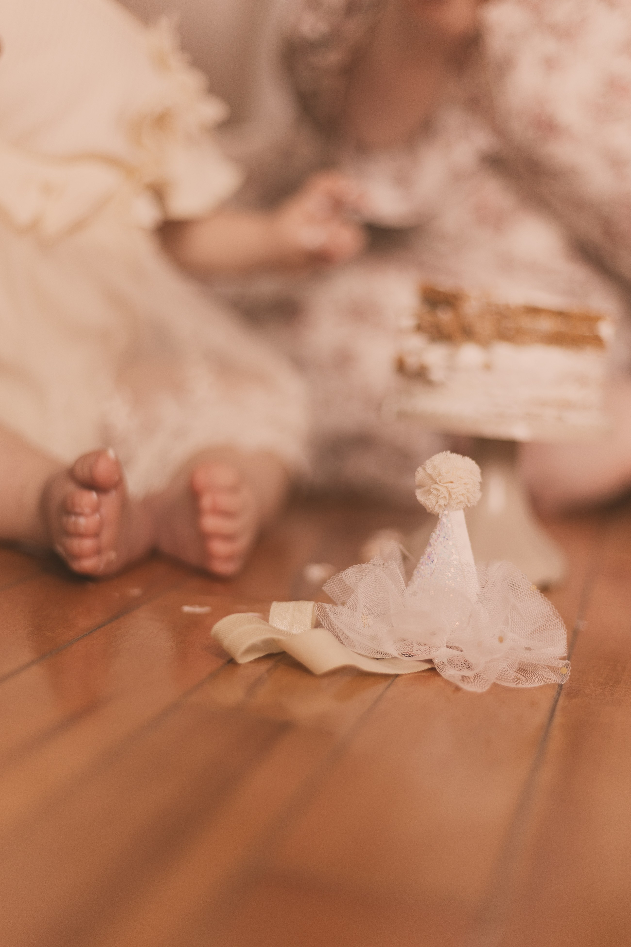 BABY MILESTONE. Calgary Family & Portrait Photographer | Jenny Photo Art
