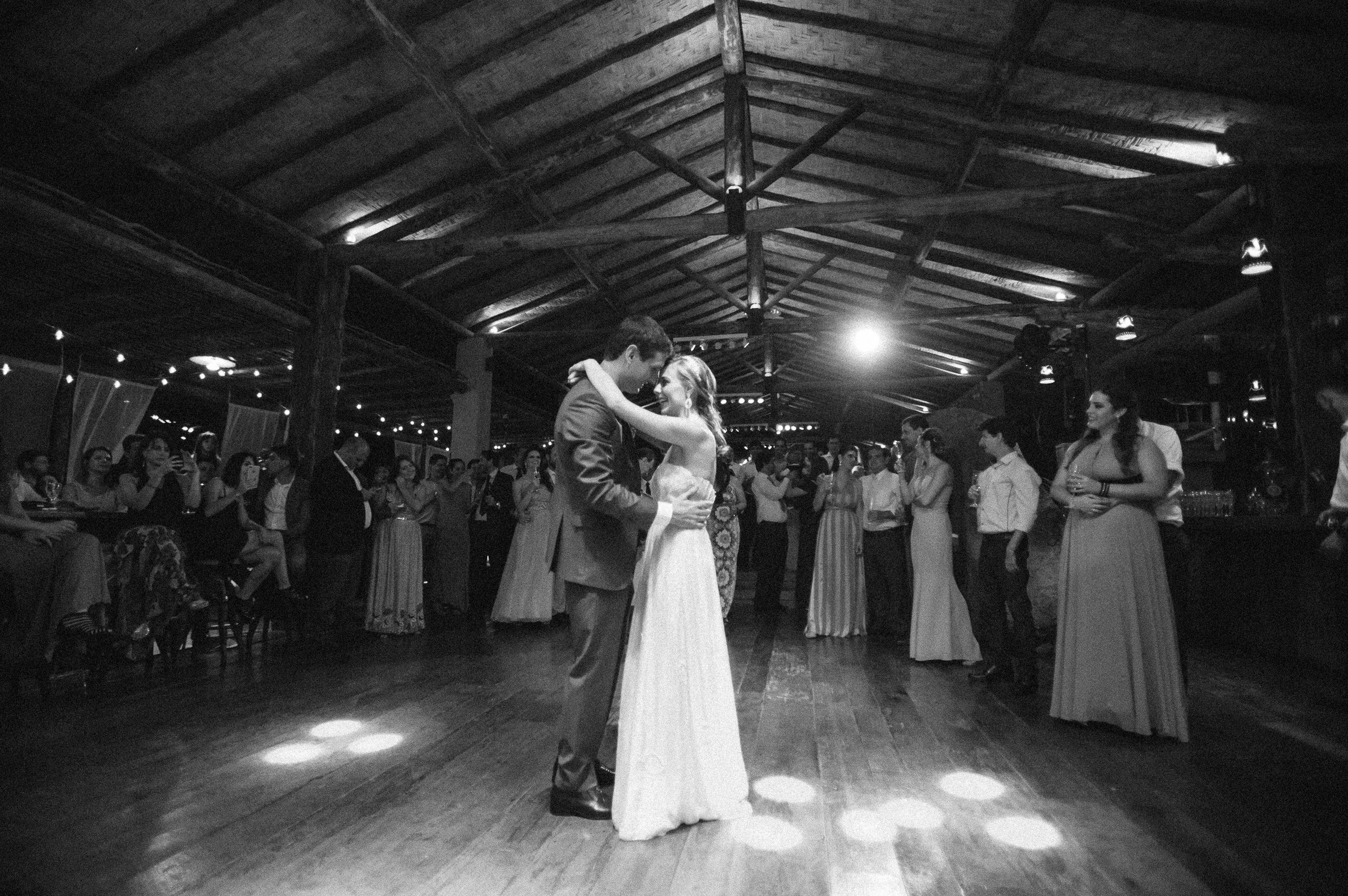 Janaina e Maurício — Espaço Galiileo Ilhabela. Gustavo Gaiote Fotografia