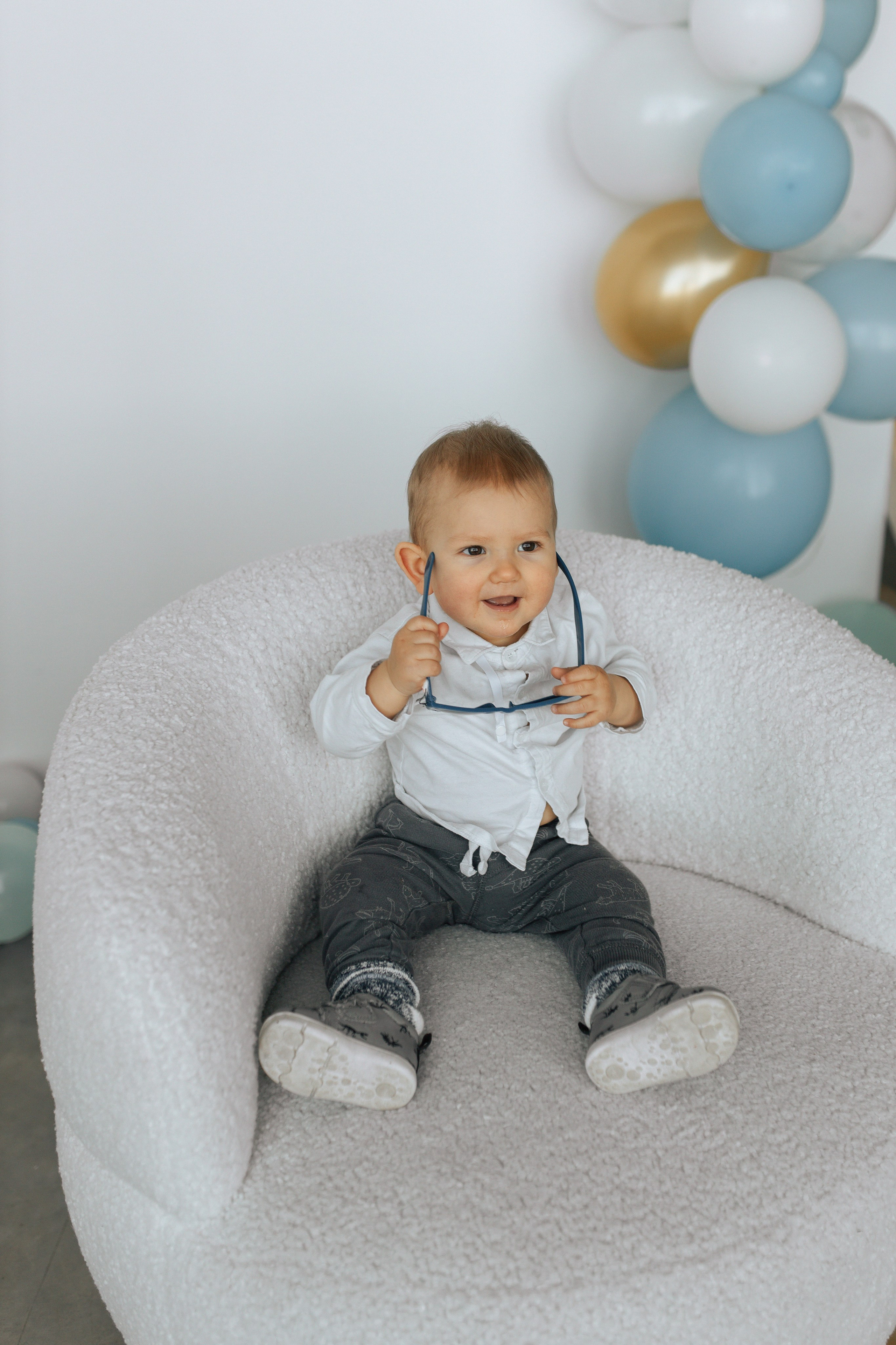 Aleksandr’s first birthday. Photographer Elvira Hryshchenko