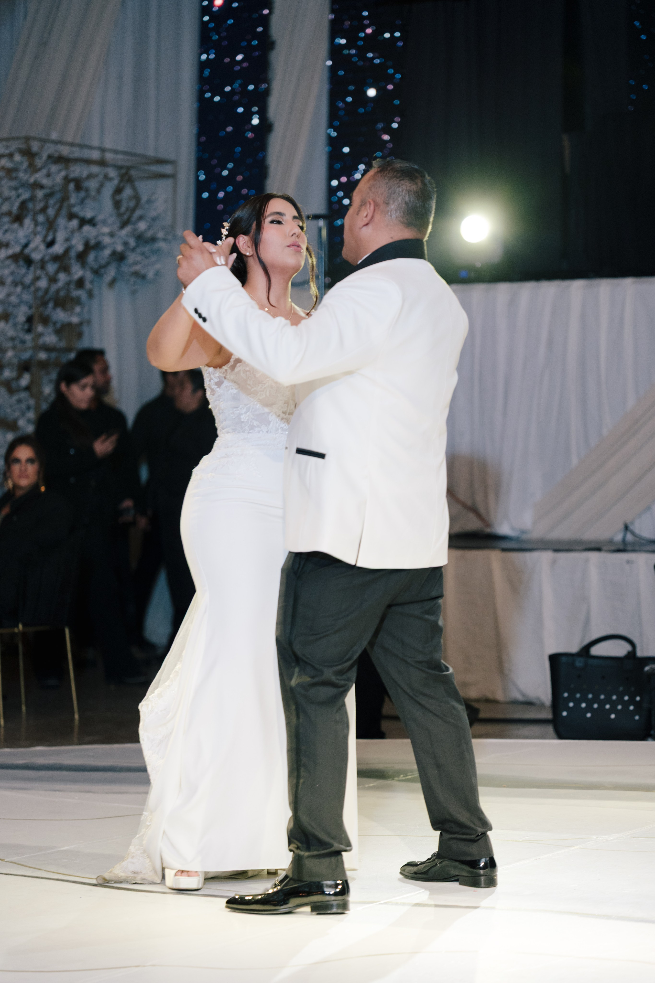 Alejandra y Salvador. Wedding Photographer Ruth Preciado