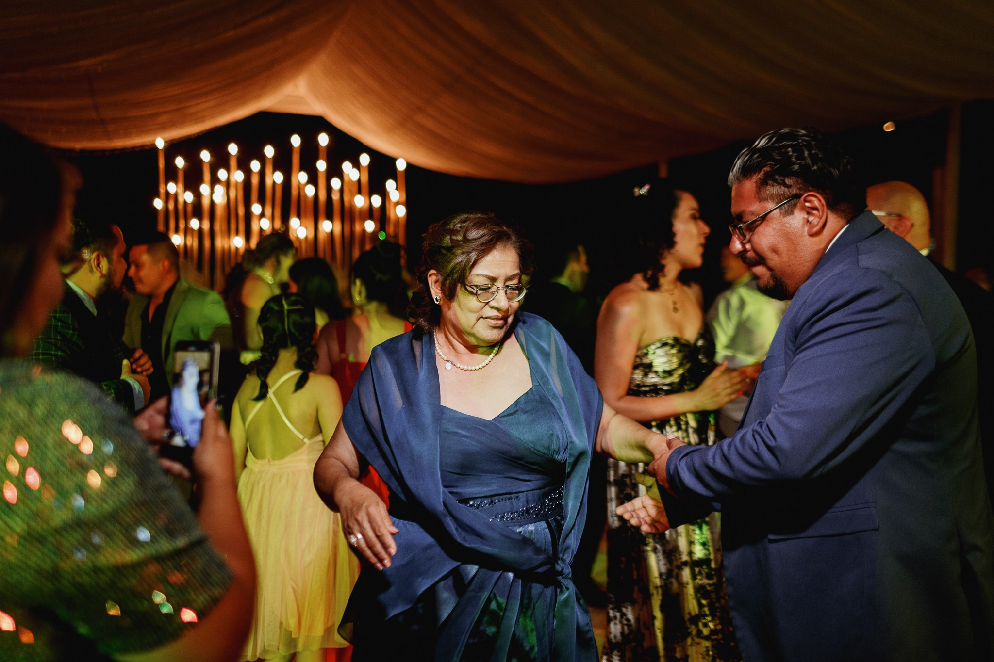 Paola y Juan Carlos: Boda en San Luis Potosí - Jardin los Olivos. Fotógrafo de bodas