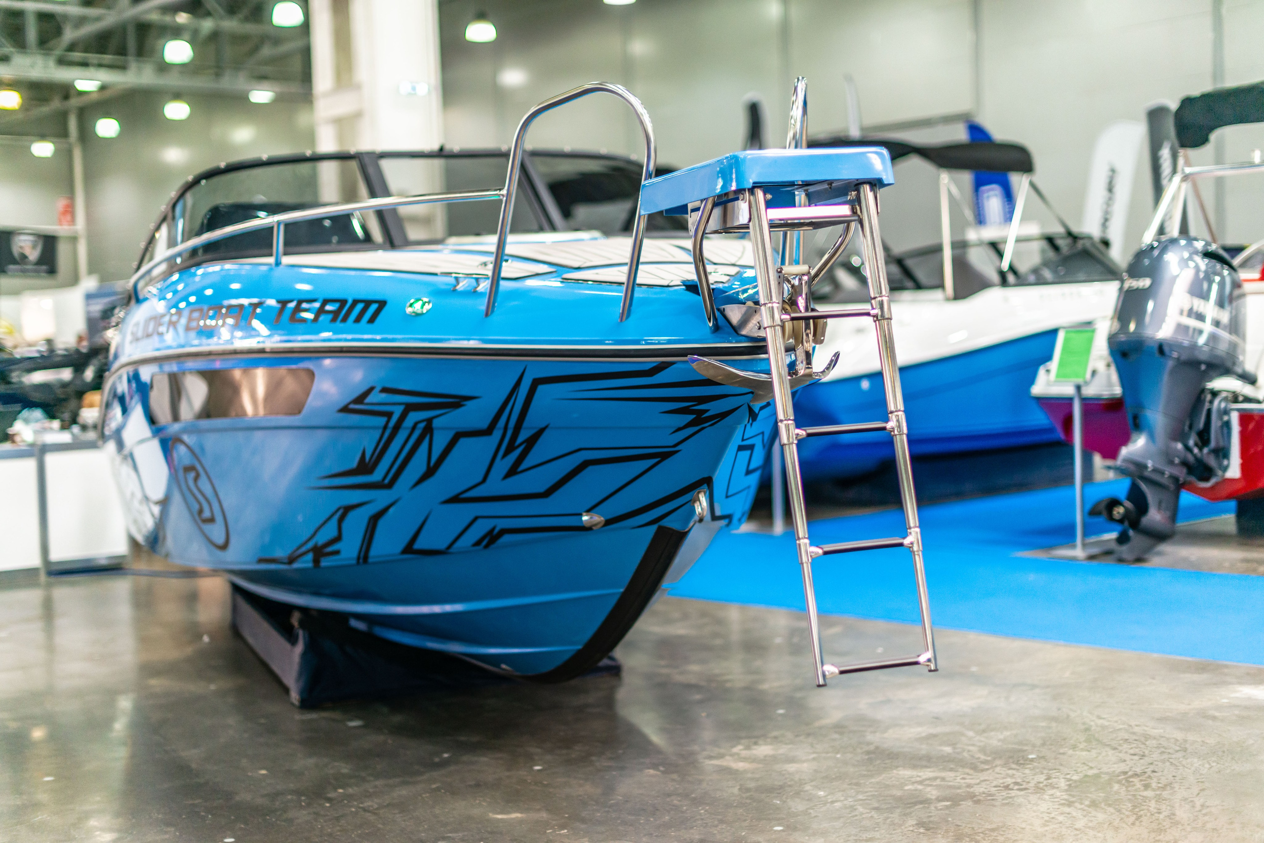 Фотосъемка лодок на Moscow Boat Show 2022. PHOTOGRAPHER QUINTANA ROO