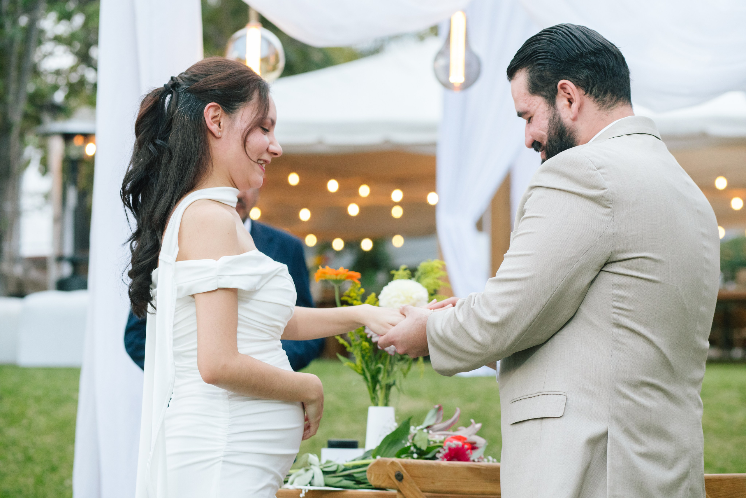 Civil. Wedding Photographer Ruth Preciado