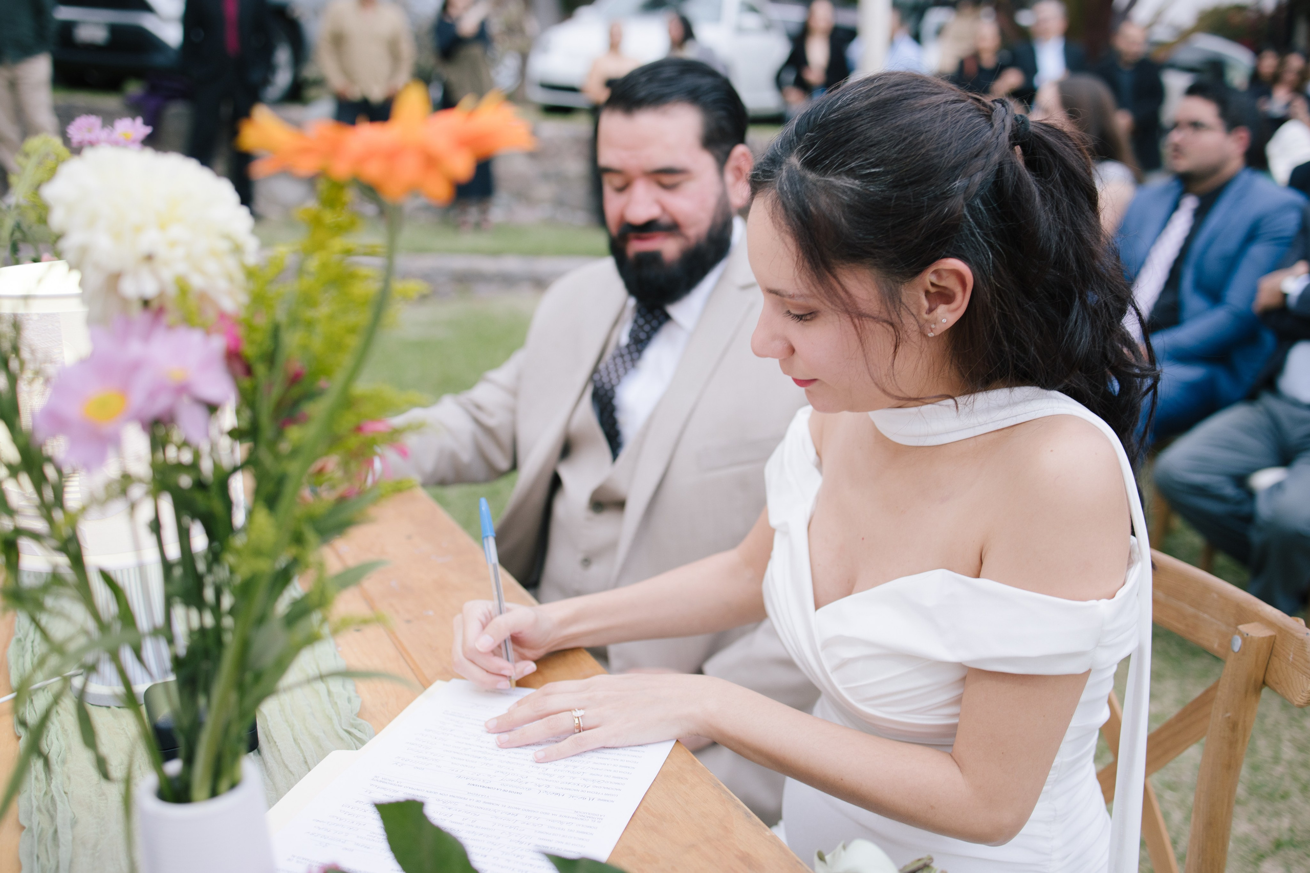 Marial y Daniel Civil y Revelacion. Wedding Photographer Ruth Preciado