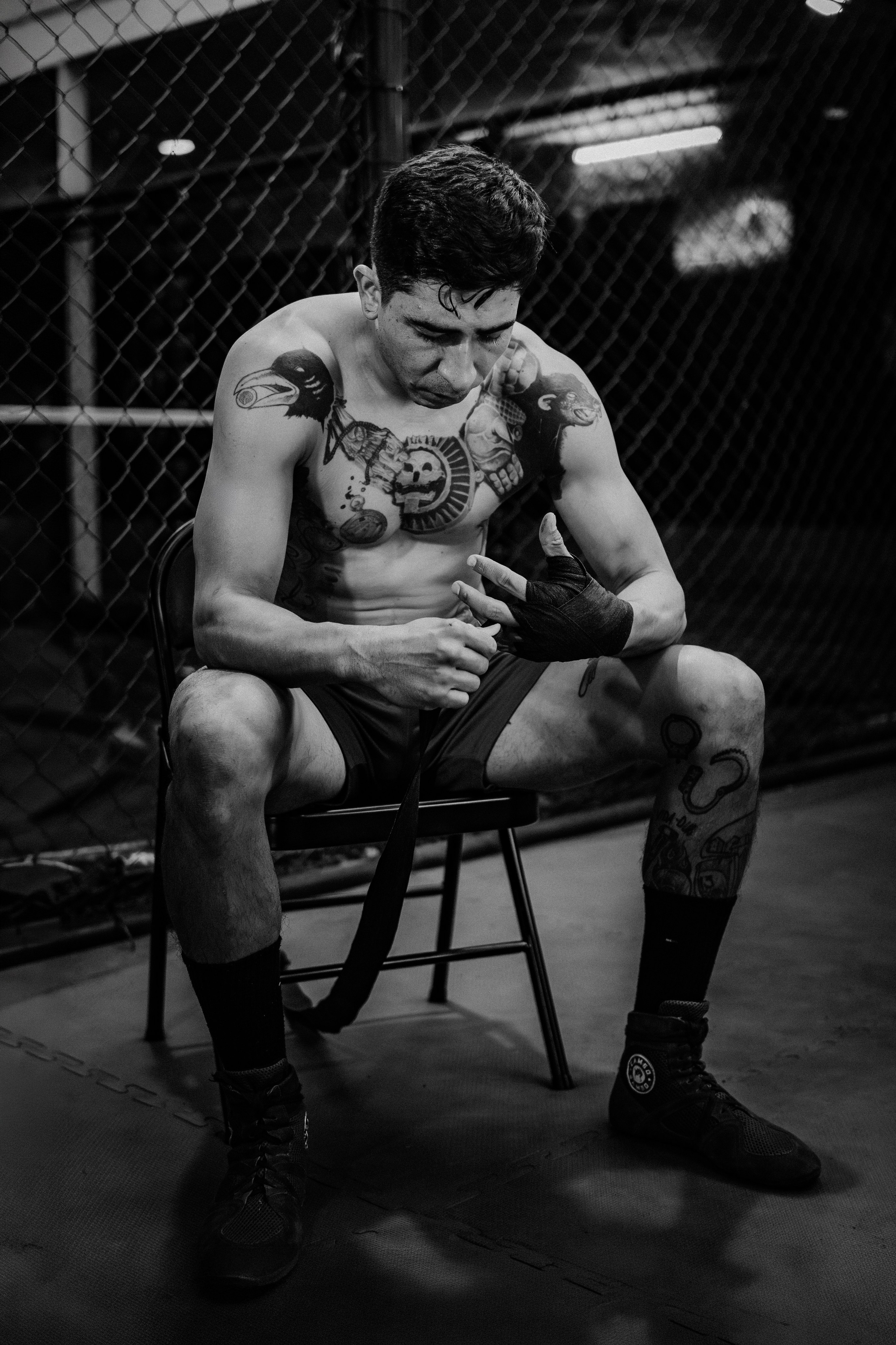 Entre Calles y Combates - Roberto Delgado. TWO MILLIMETERS