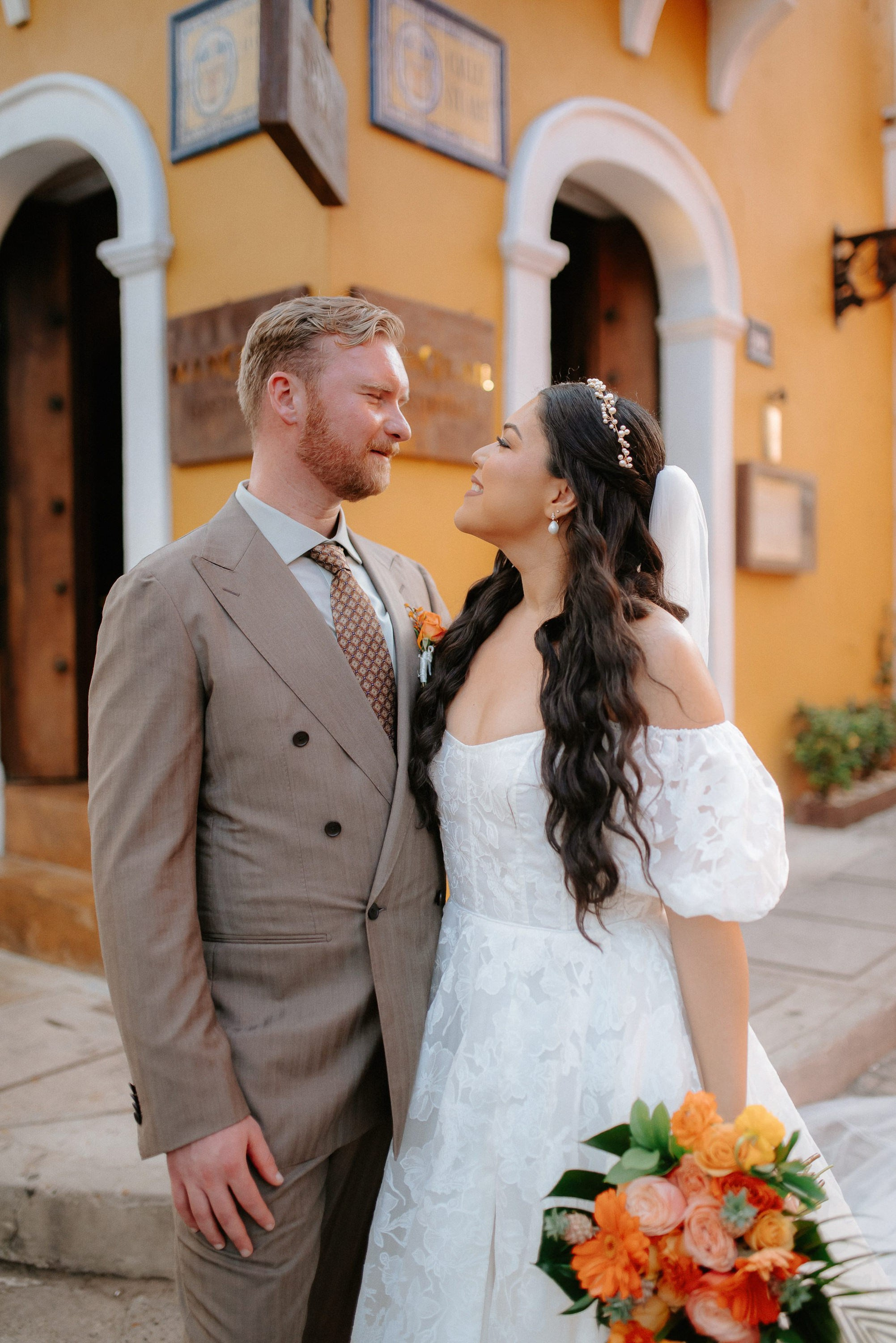 Cindy + Garrett | Destination Wedding Photos in Cartagena 2025 – César Vanegas Photography. César Vanegas Photography | Wedding & Travel Photographer | Cartagena, Colombia