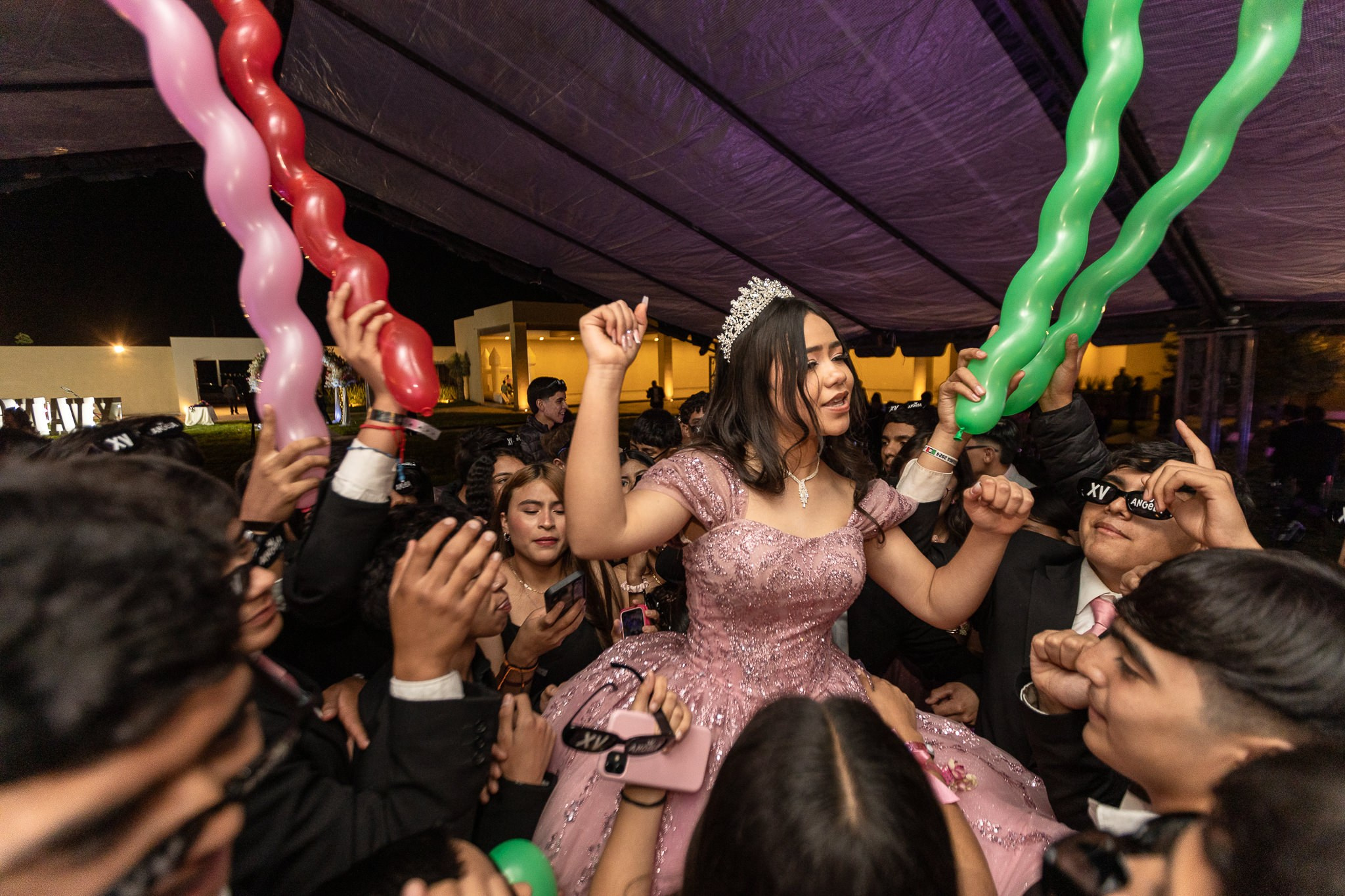 Ángela XV — Más que una celebración, una historia para contar. Lg Fotografia
