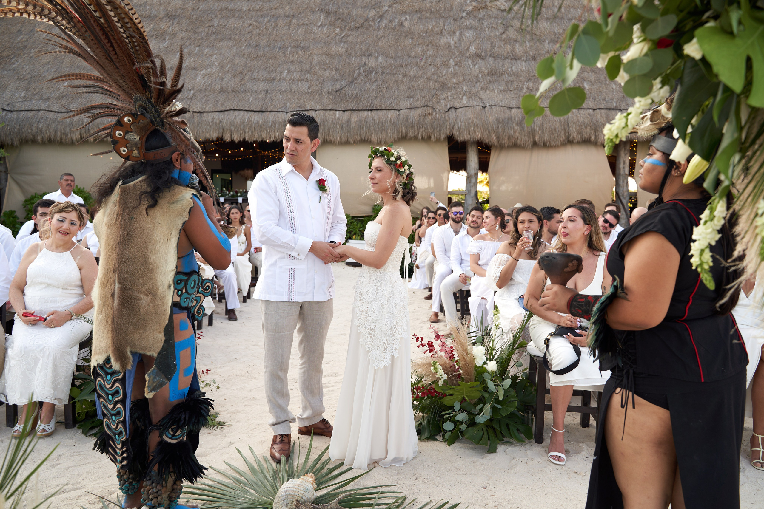 Wedding guests arriving from USA to Cancun