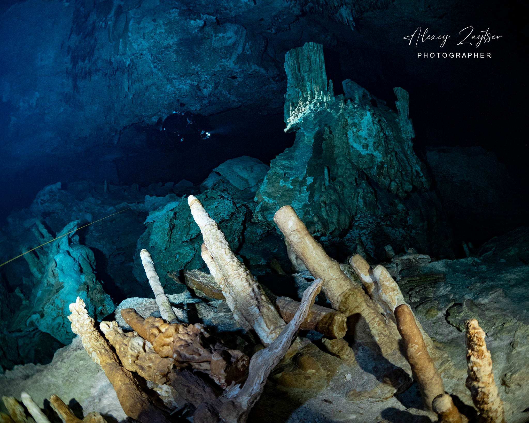 Сenote. Your photographer on land and under water— Alexey Zaytsev