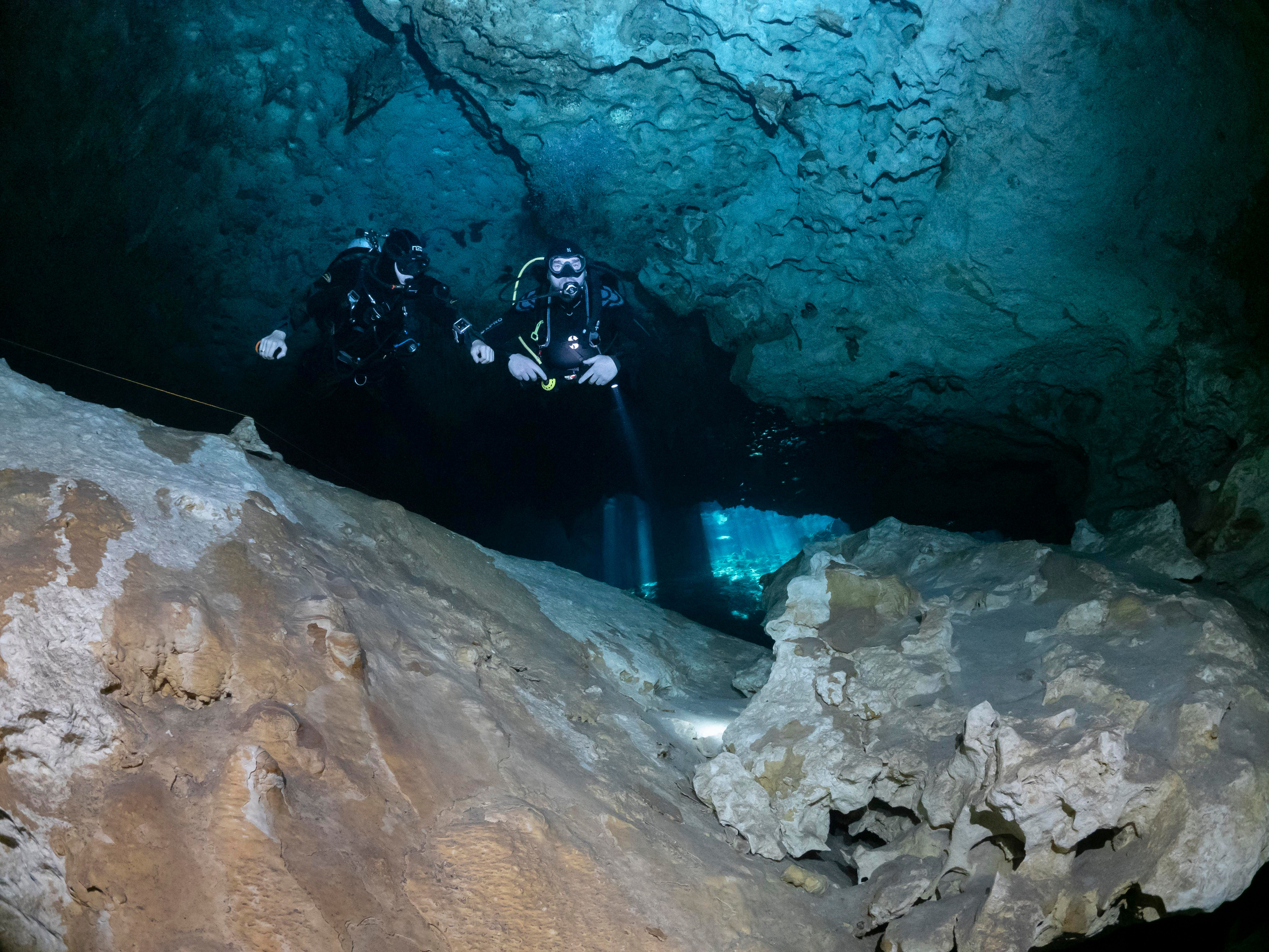 Сenote. Your photographer on land and under water— Alexey Zaytsev