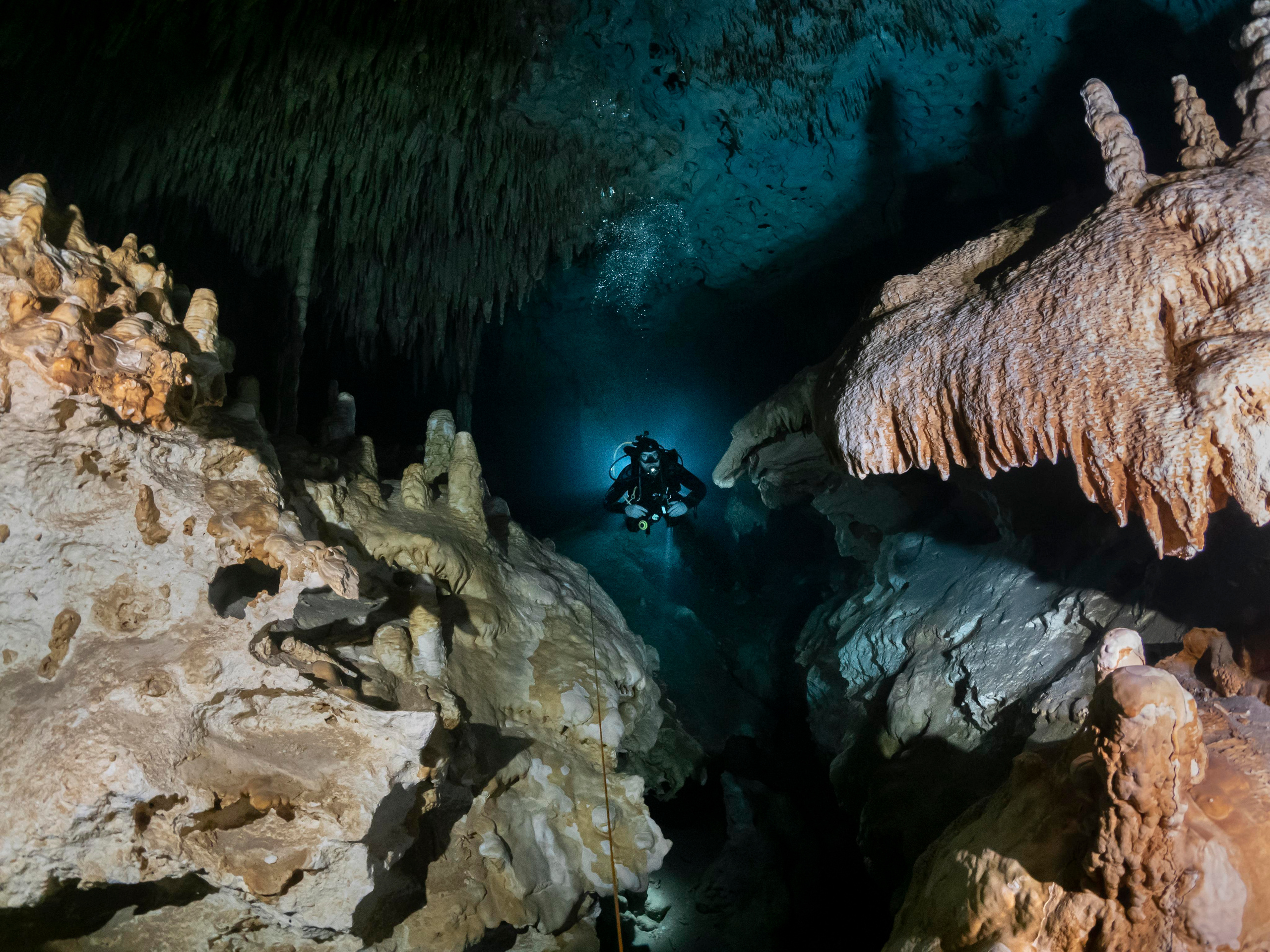 Сenote. Your photographer on land and under water— Alexey Zaytsev