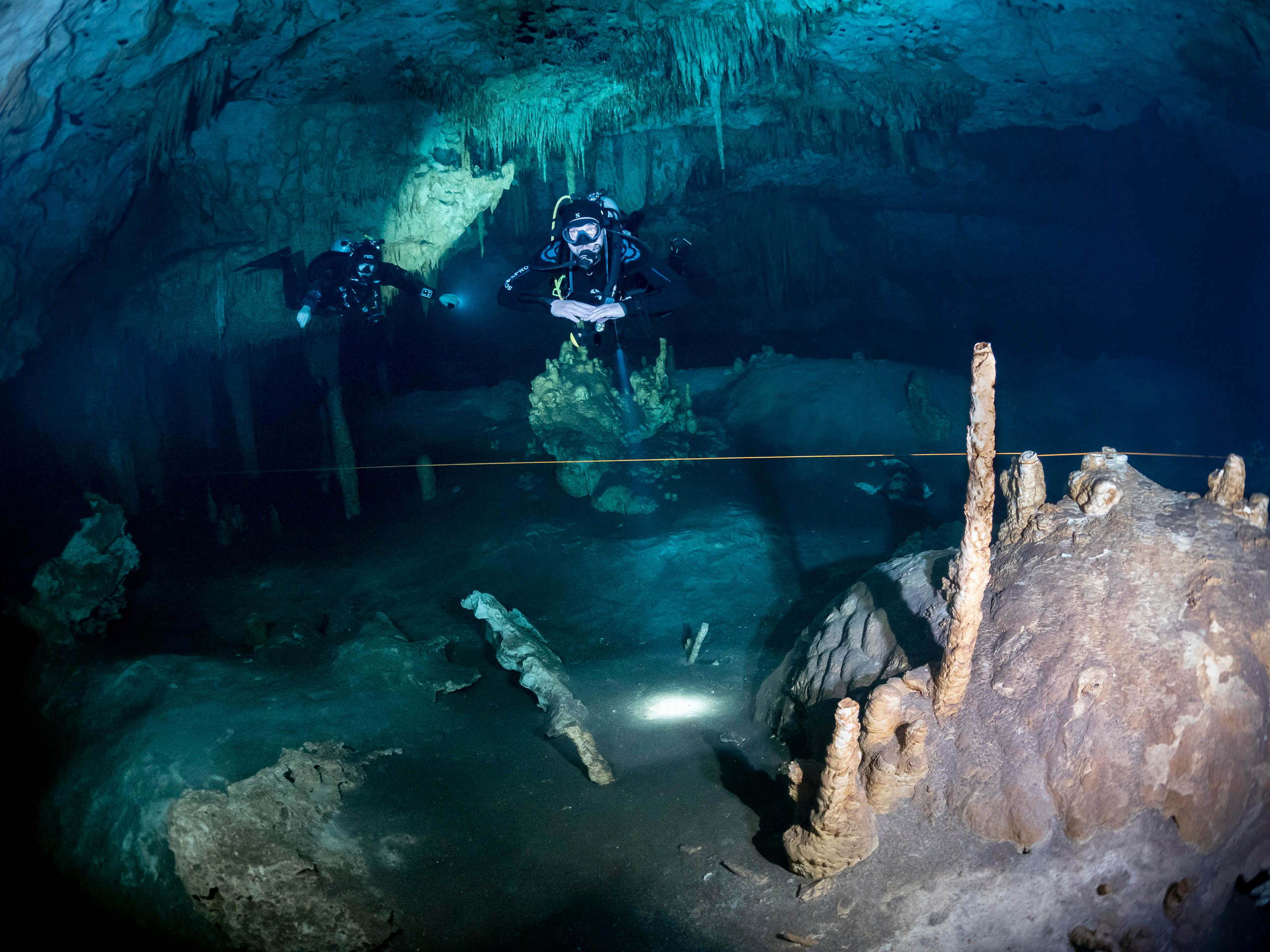 Сenote. Your photographer on land and under water— Alexey Zaytsev