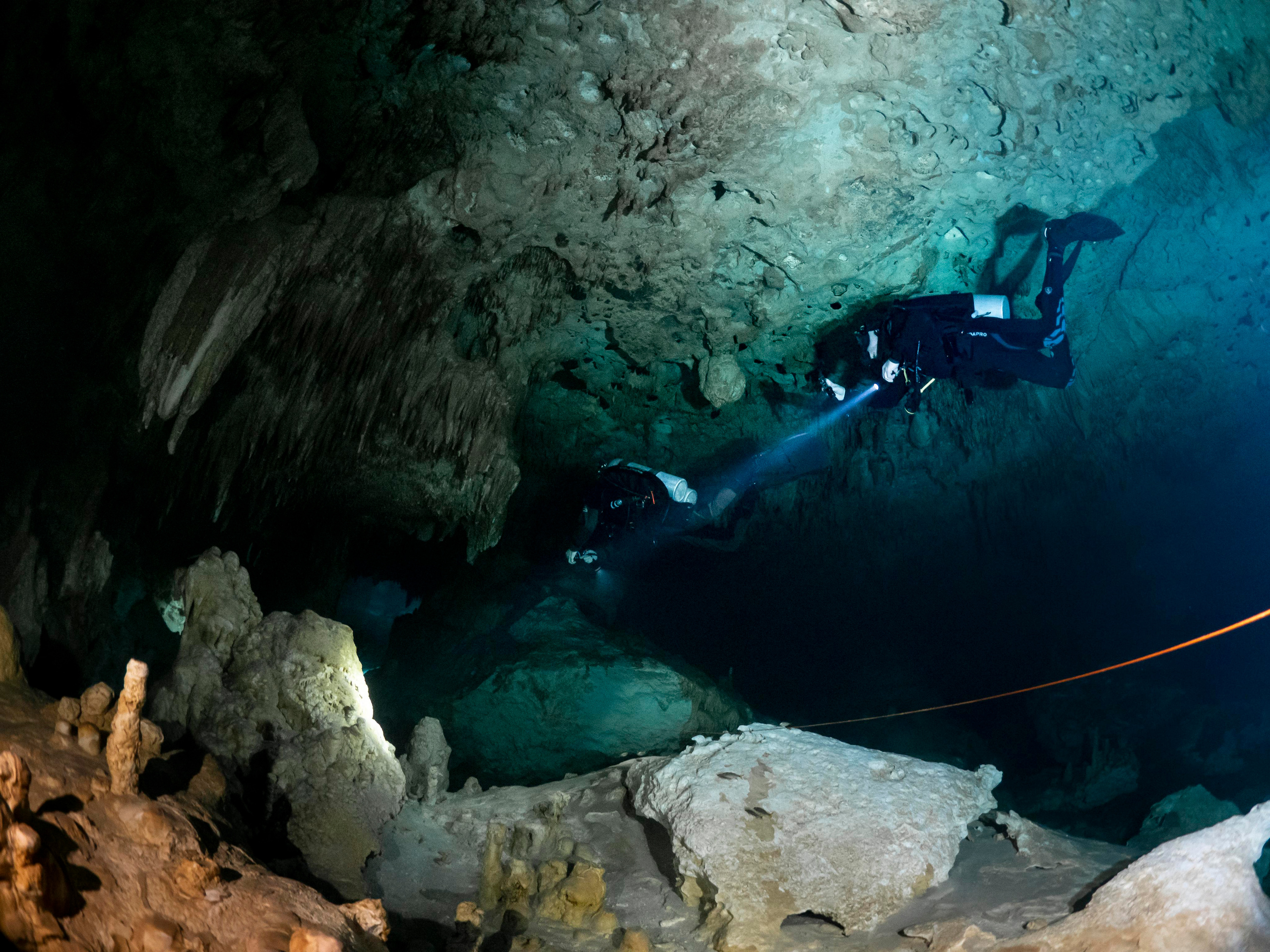 Сenote. Your photographer on land and under water— Alexey Zaytsev