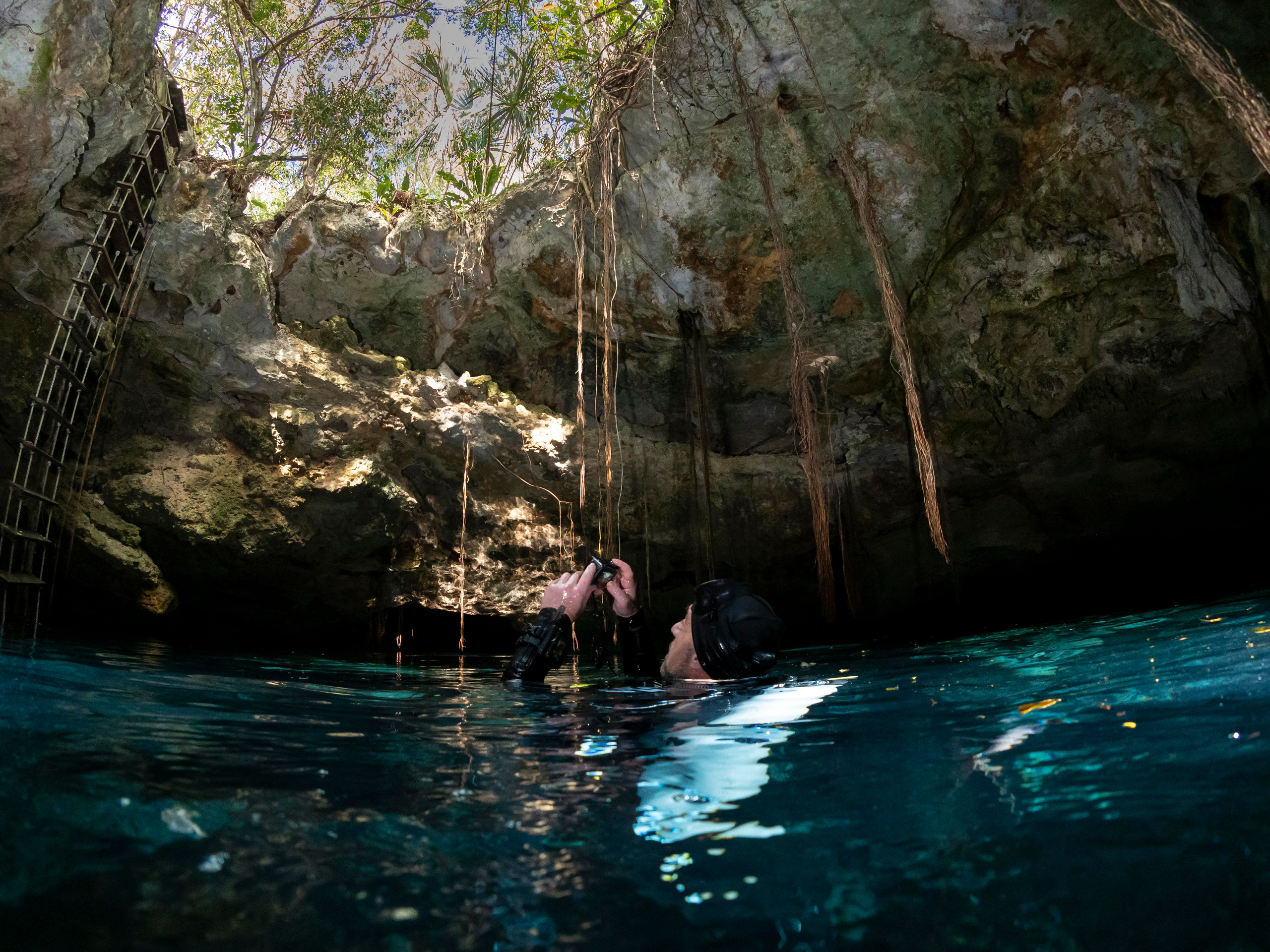 Сenote. Your photographer on land and under water— Alexey Zaytsev