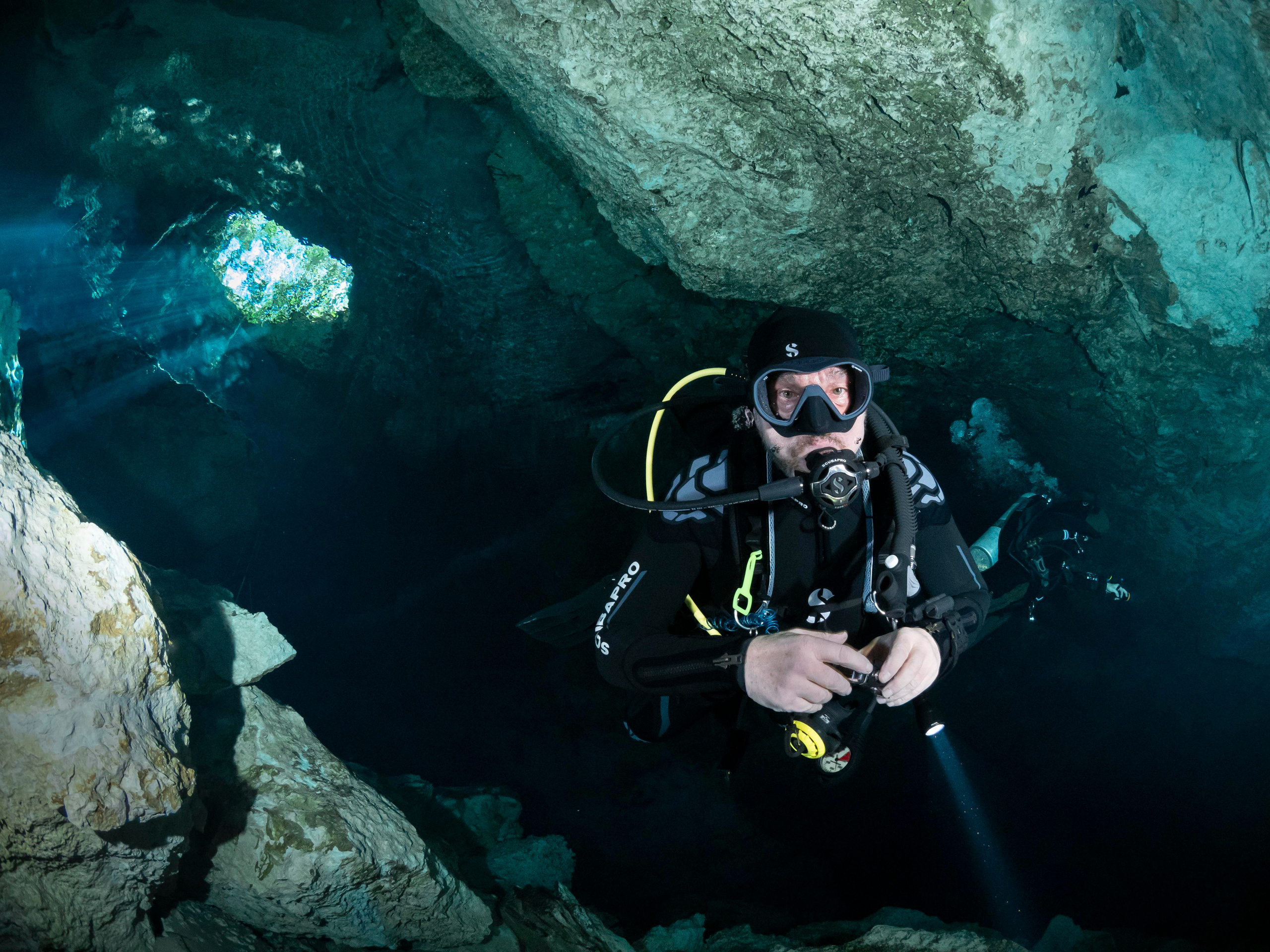 Сenote. Your photographer on land and under water— Alexey Zaytsev