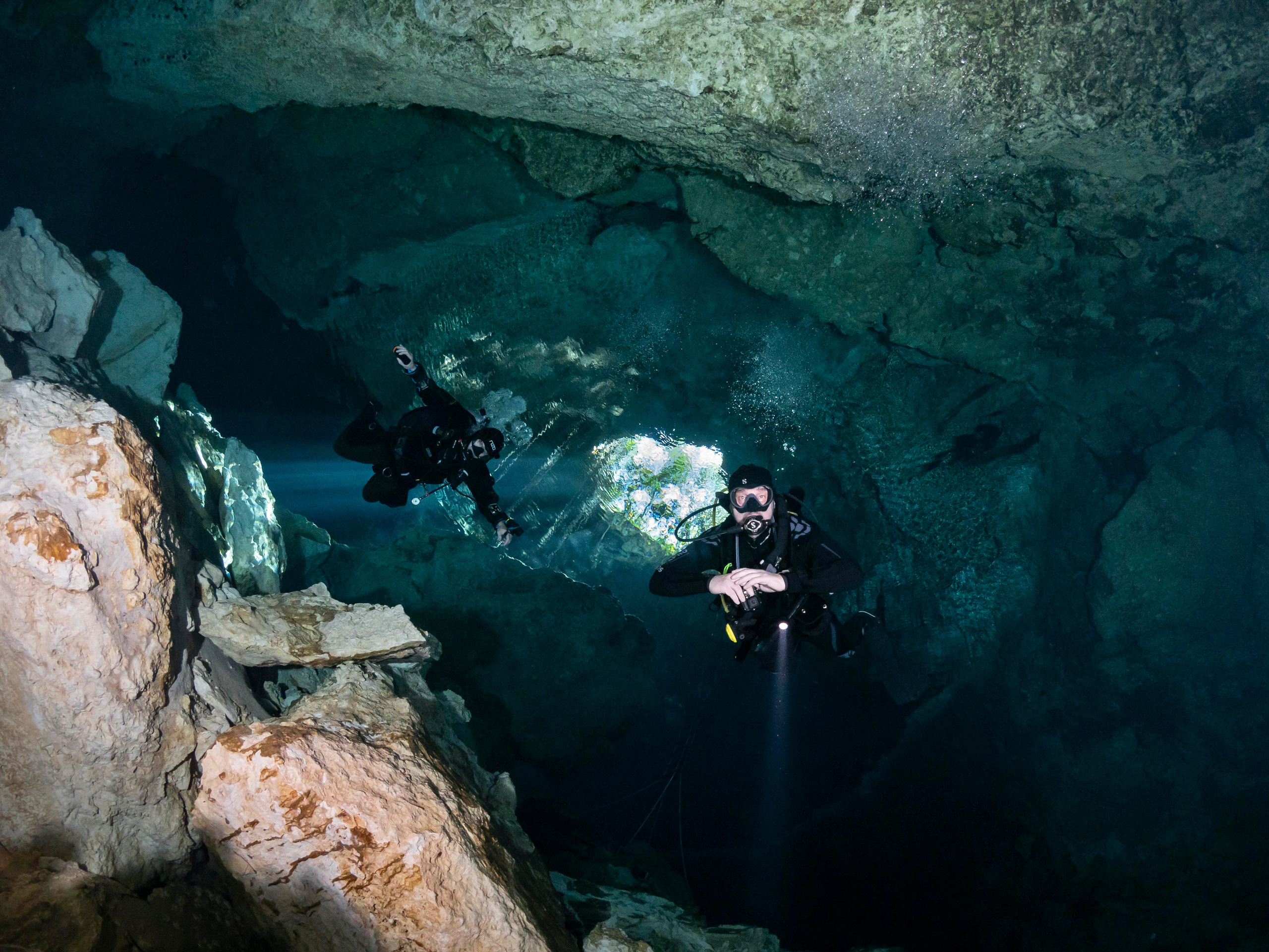 Сenote. Your photographer on land and under water— Alexey Zaytsev