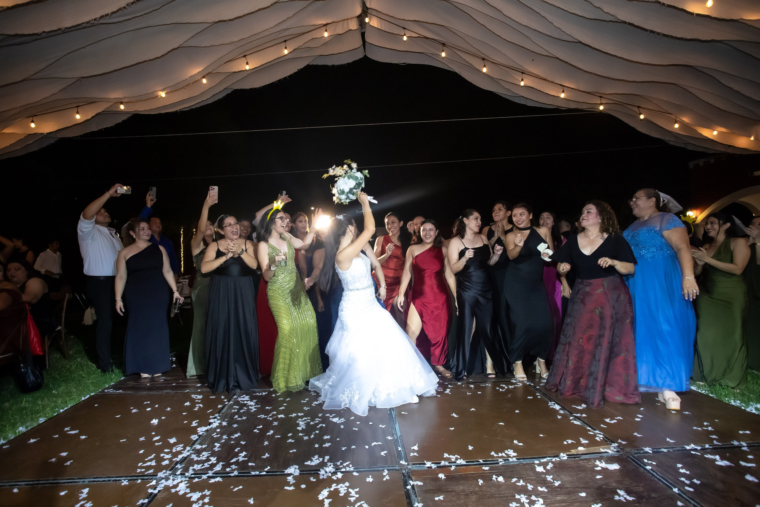 Delta & Cesar. Simón Enríquez Studio