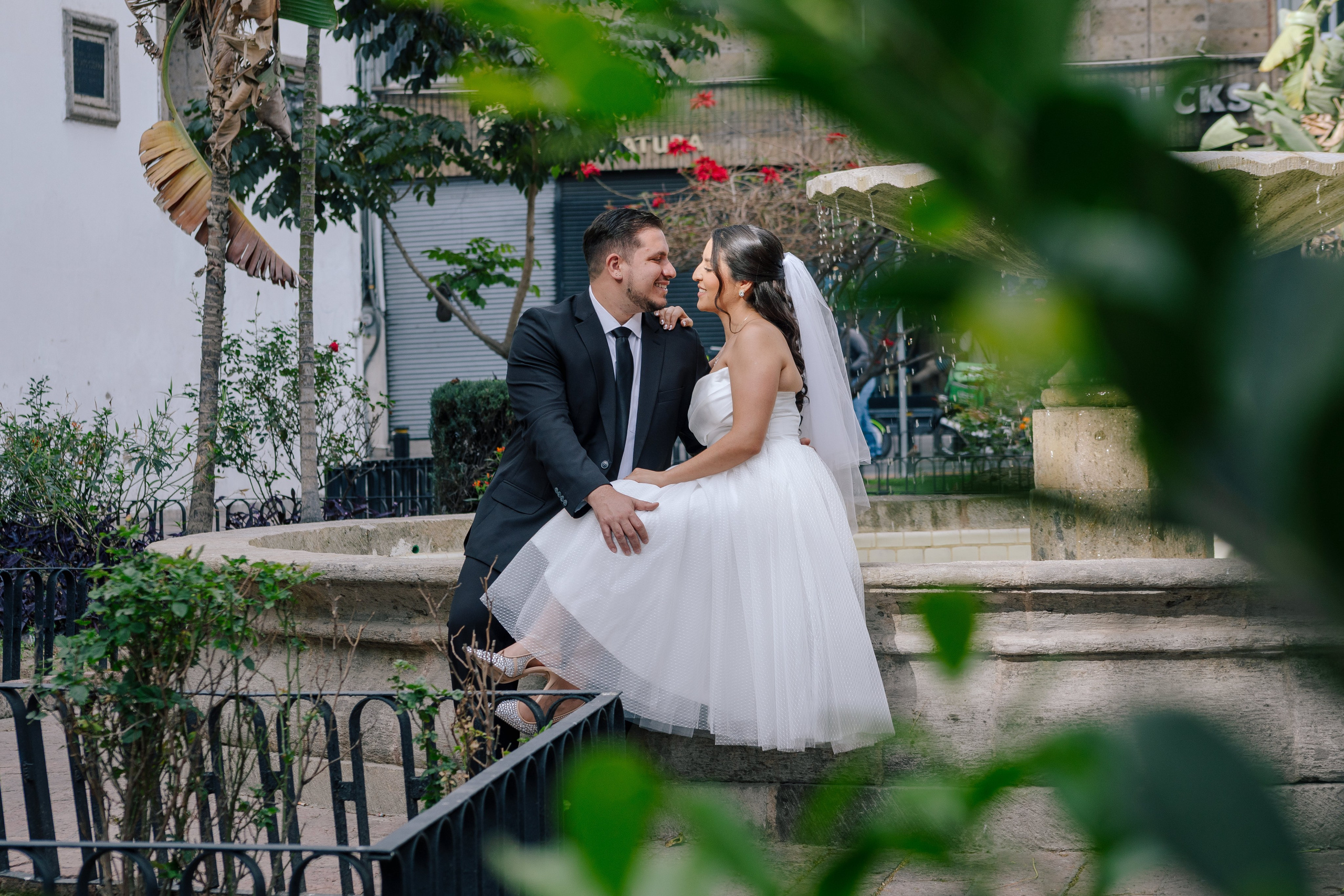 Casual. Wedding Photographer Ruth Preciado